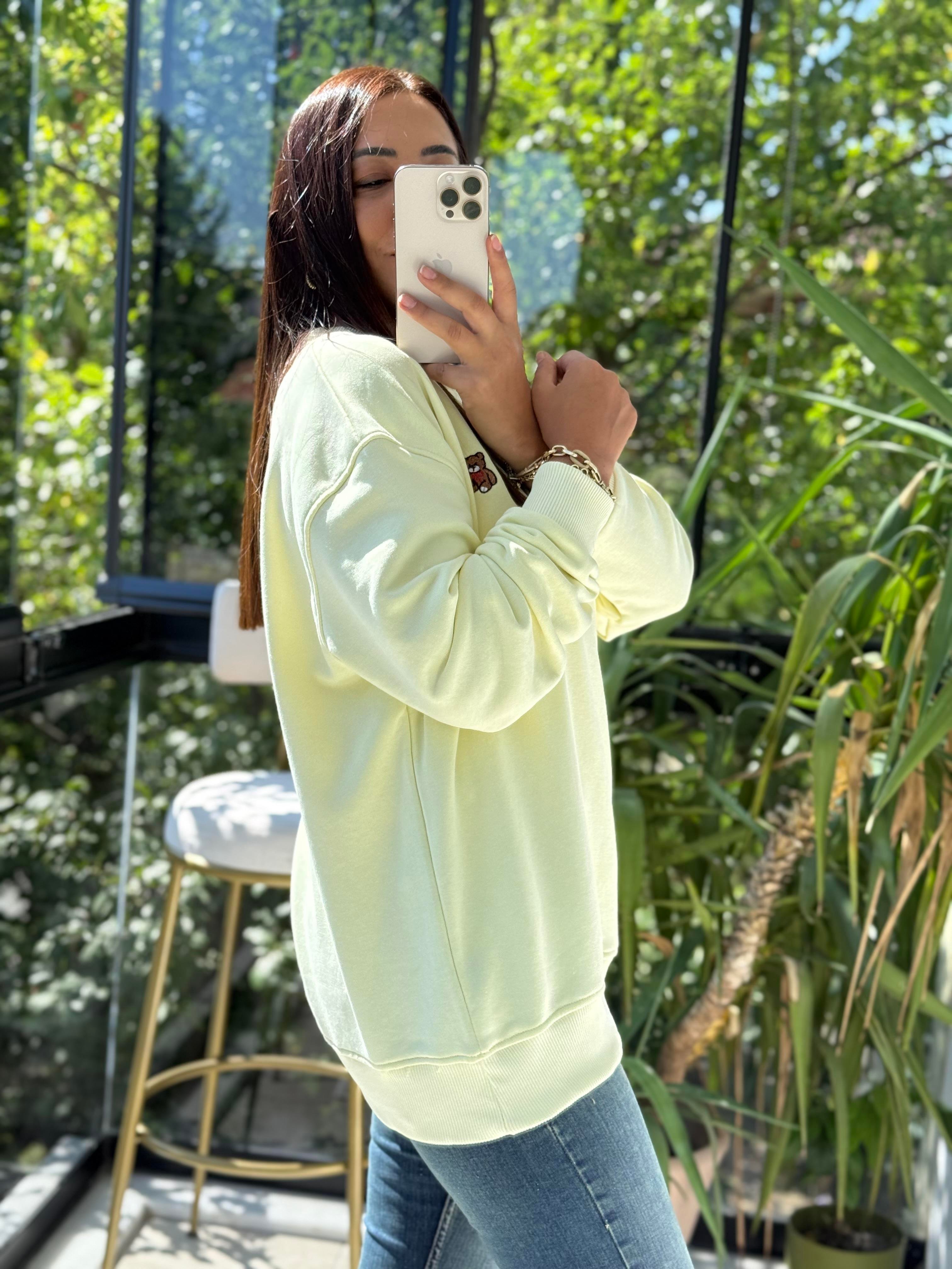 Ayıcık Nakışlı Basic Sweatshirt Limon Sarısı