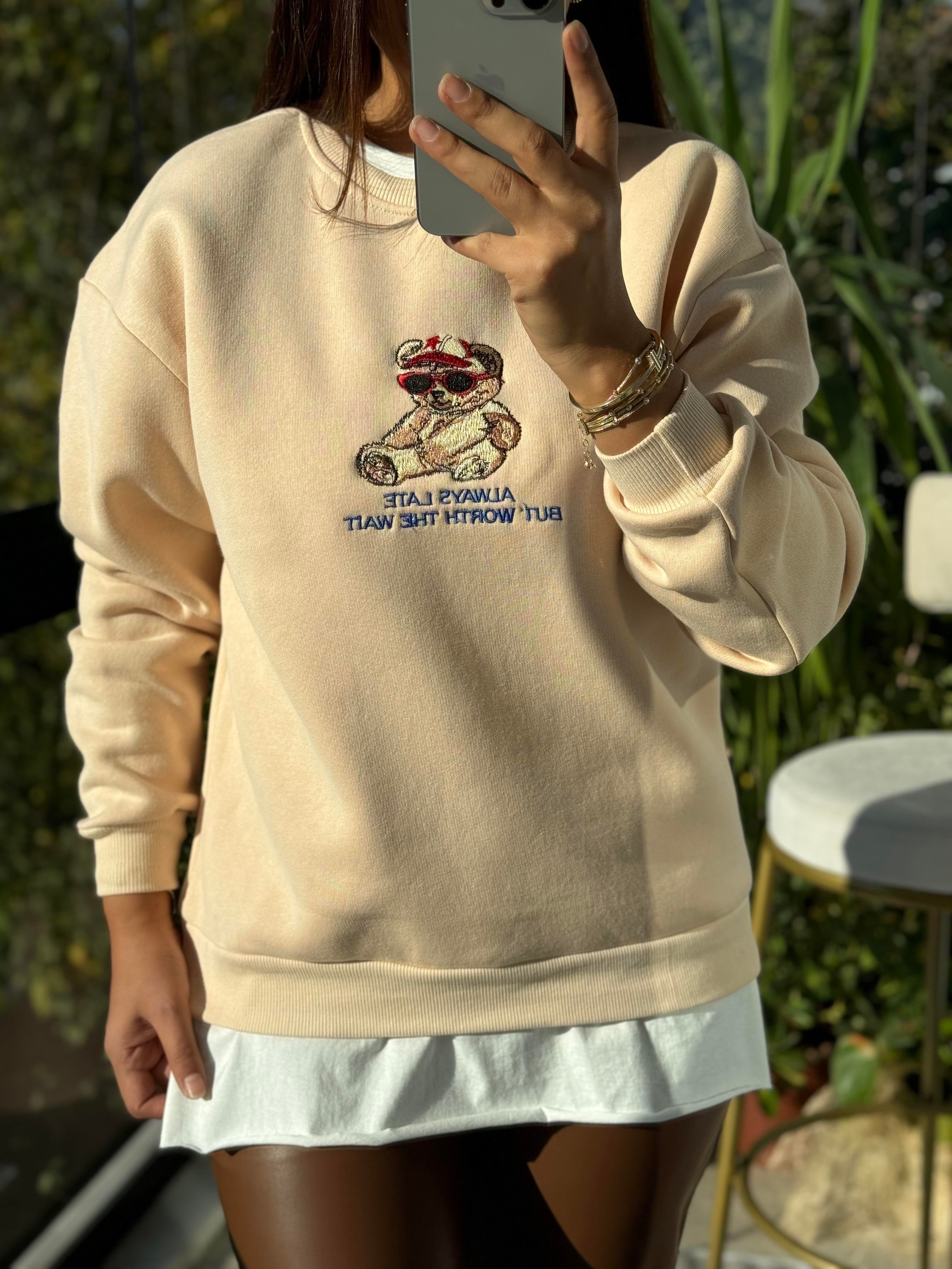 Ayıcıklı Sweatshirt Bej