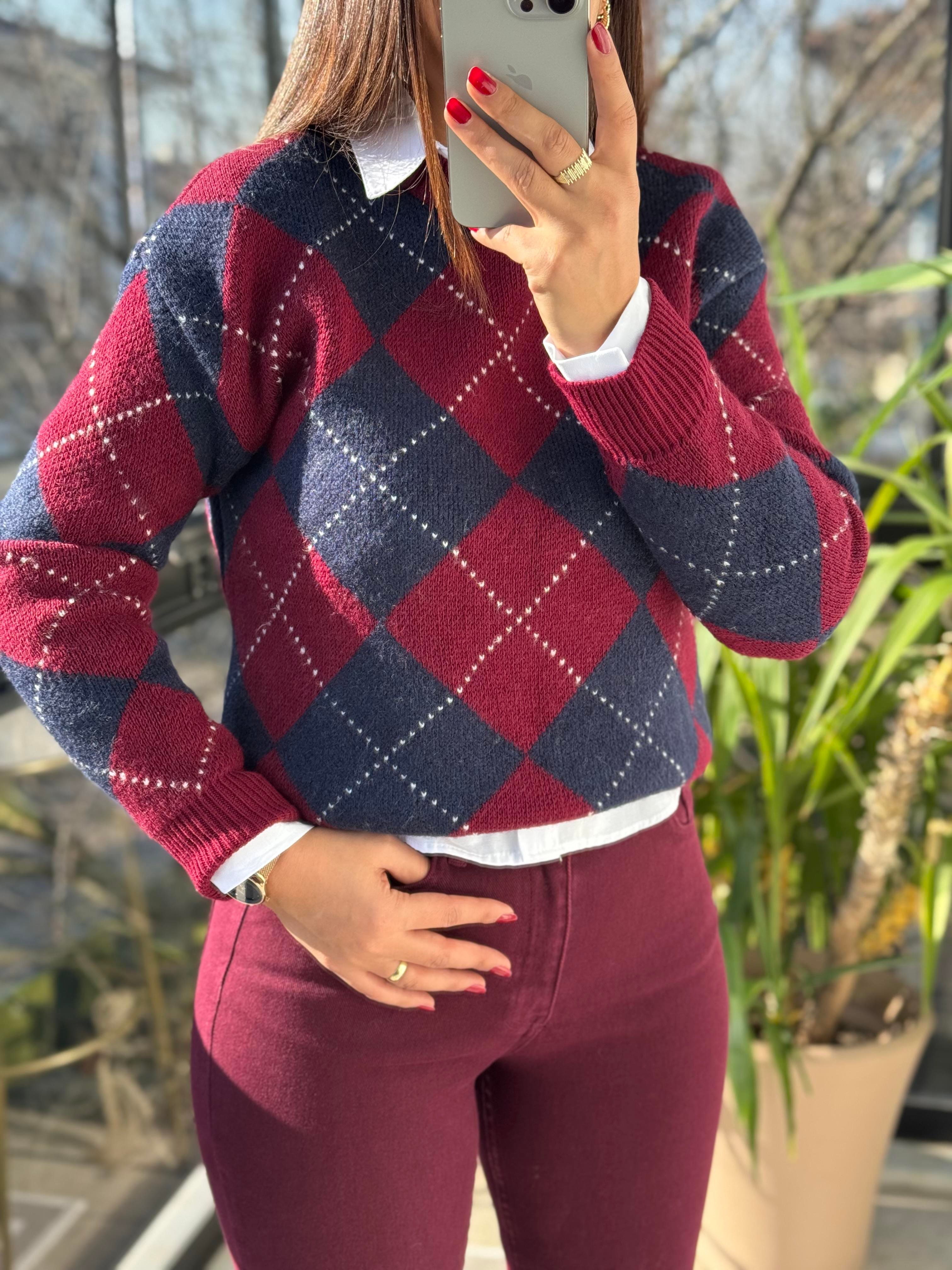 Baklava Desen Kazak Kısa Bordo