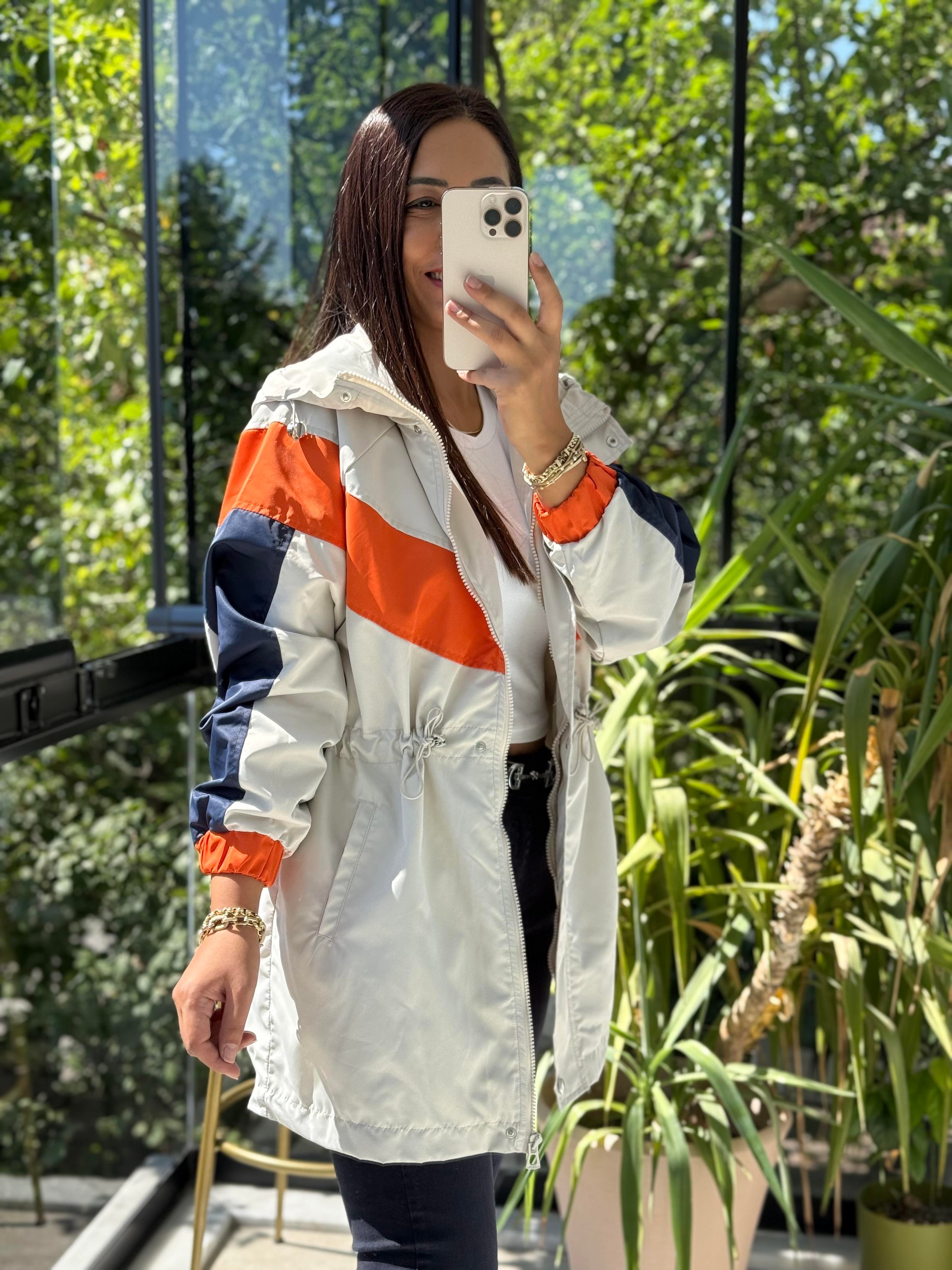 Beli Büzgülü Yağmurluk Taş