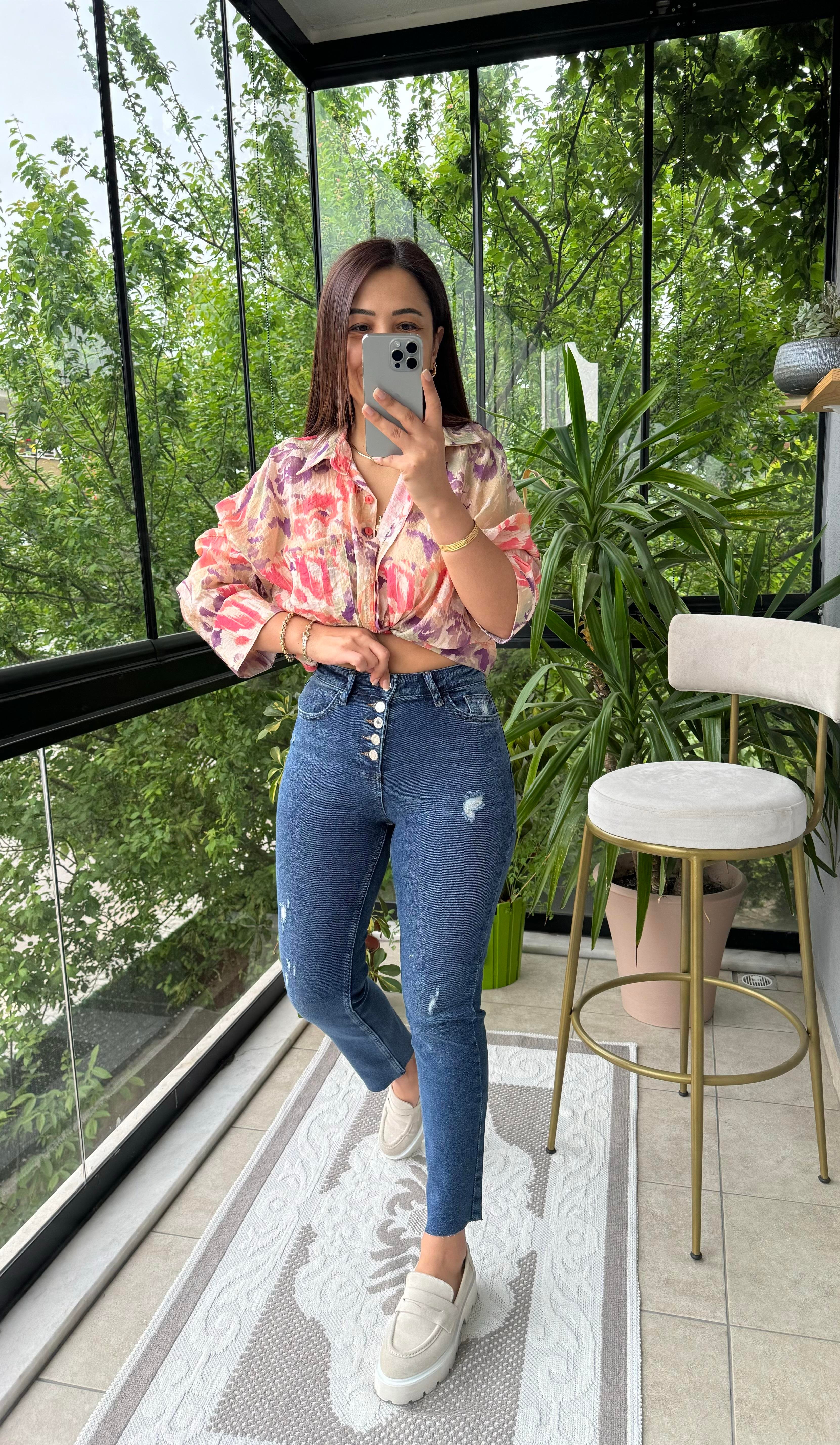 Beş Düğme Premium Kalite Kesik Paça Jean Lacivert