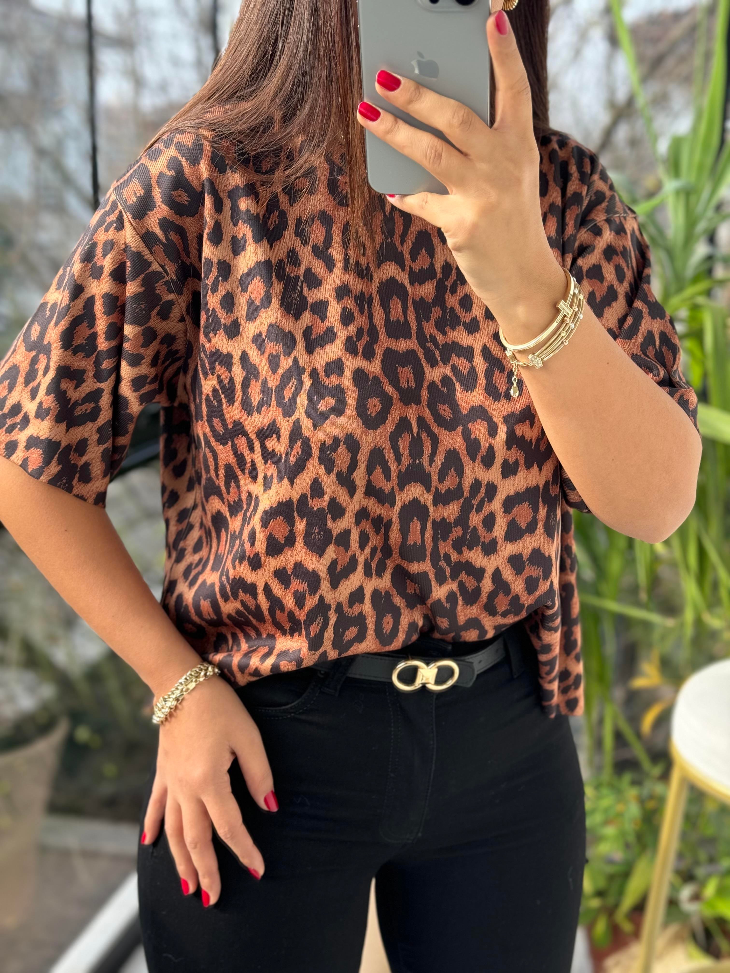 Bisiklet Yaka Leopar Baskılı Bluz Camel