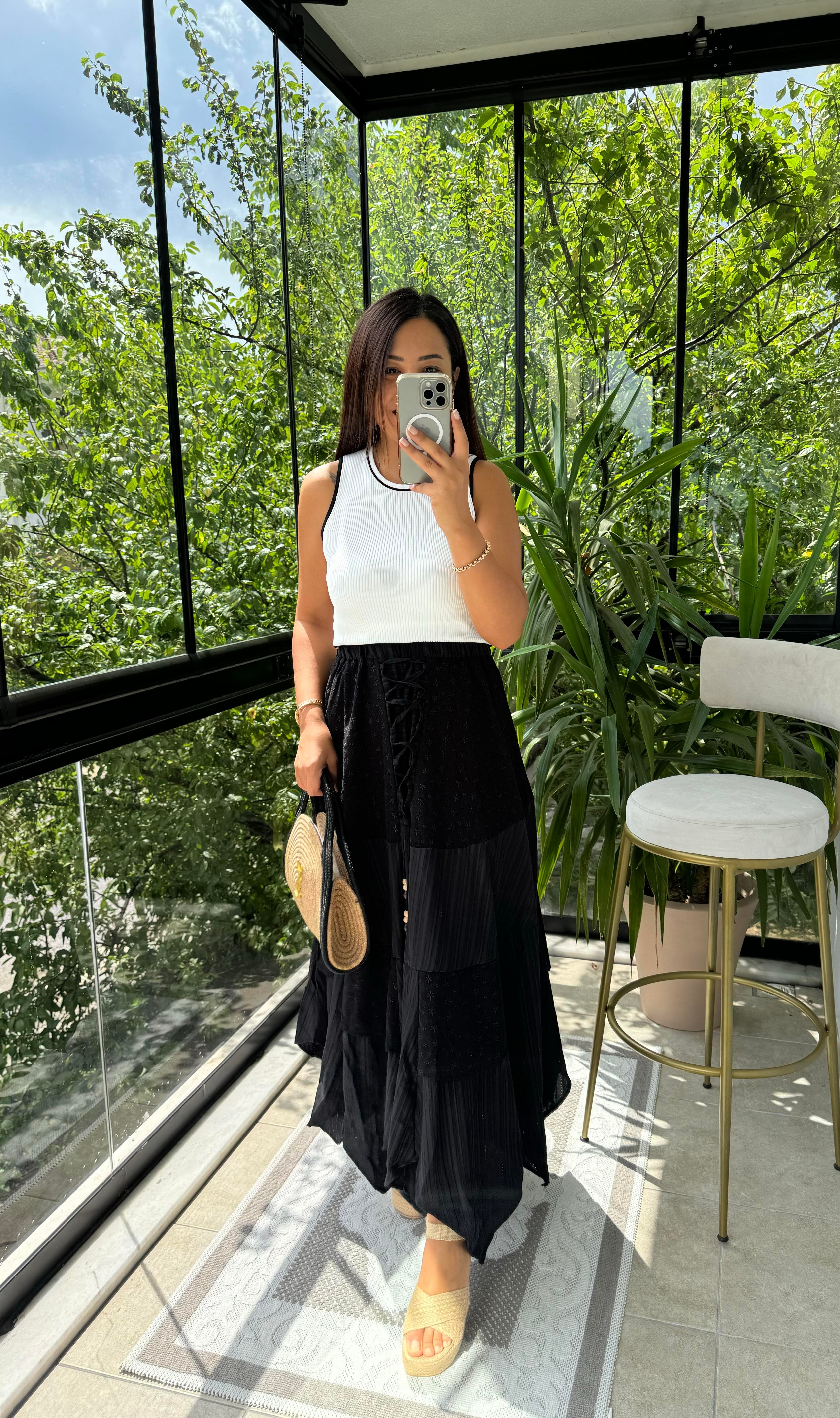 Brode Parçalı Etek Siyah