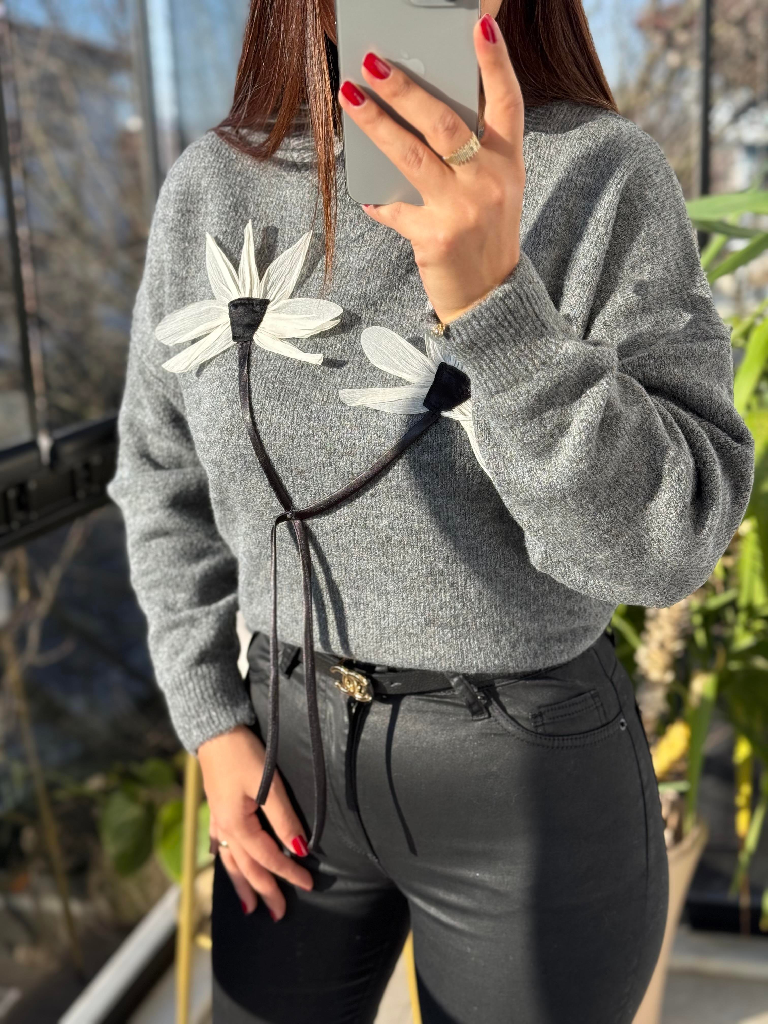 Çiçek Bağlamalı Kazak Antrasit