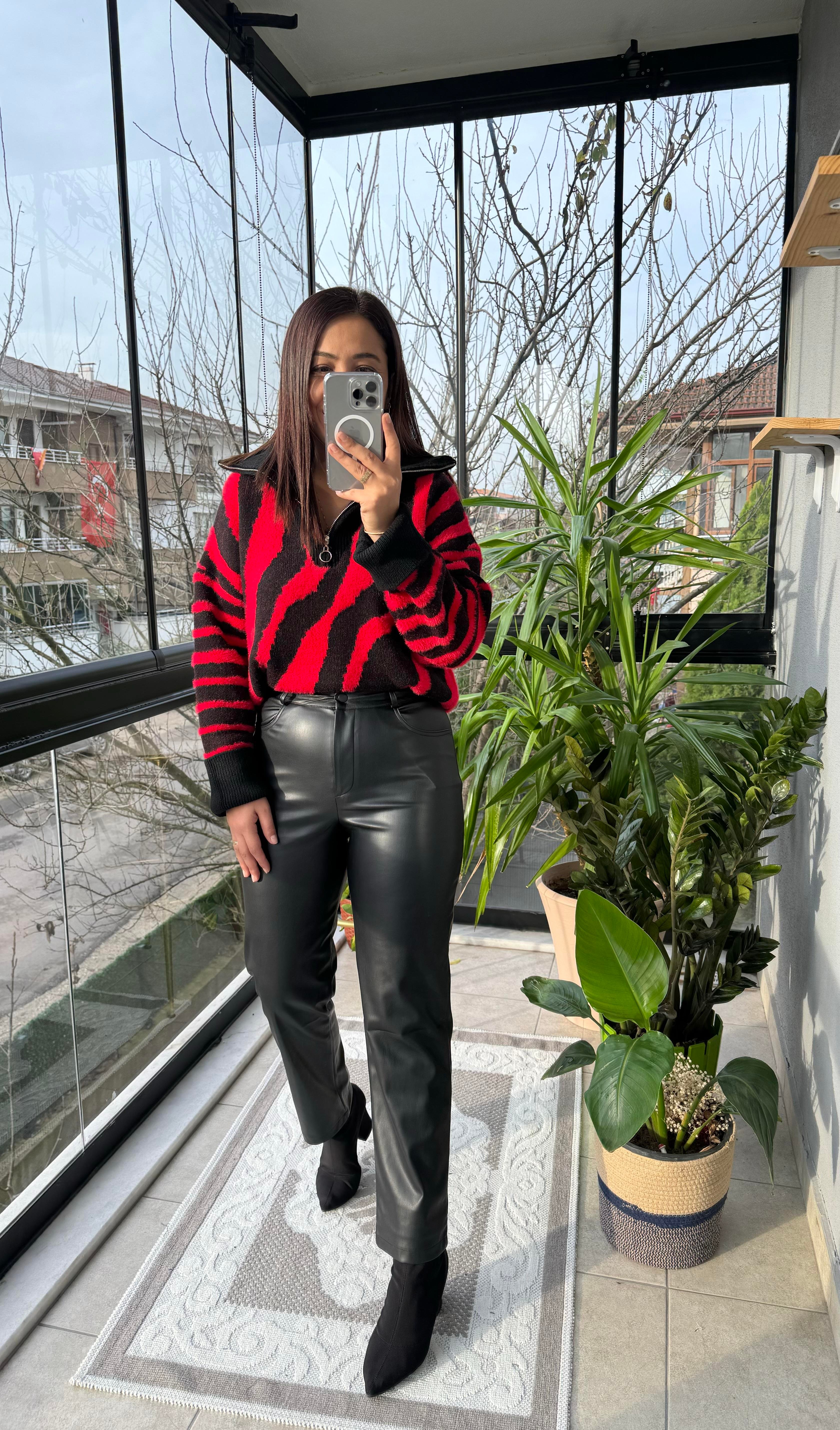 Deri Pantolon Havuç Kesim Siyah