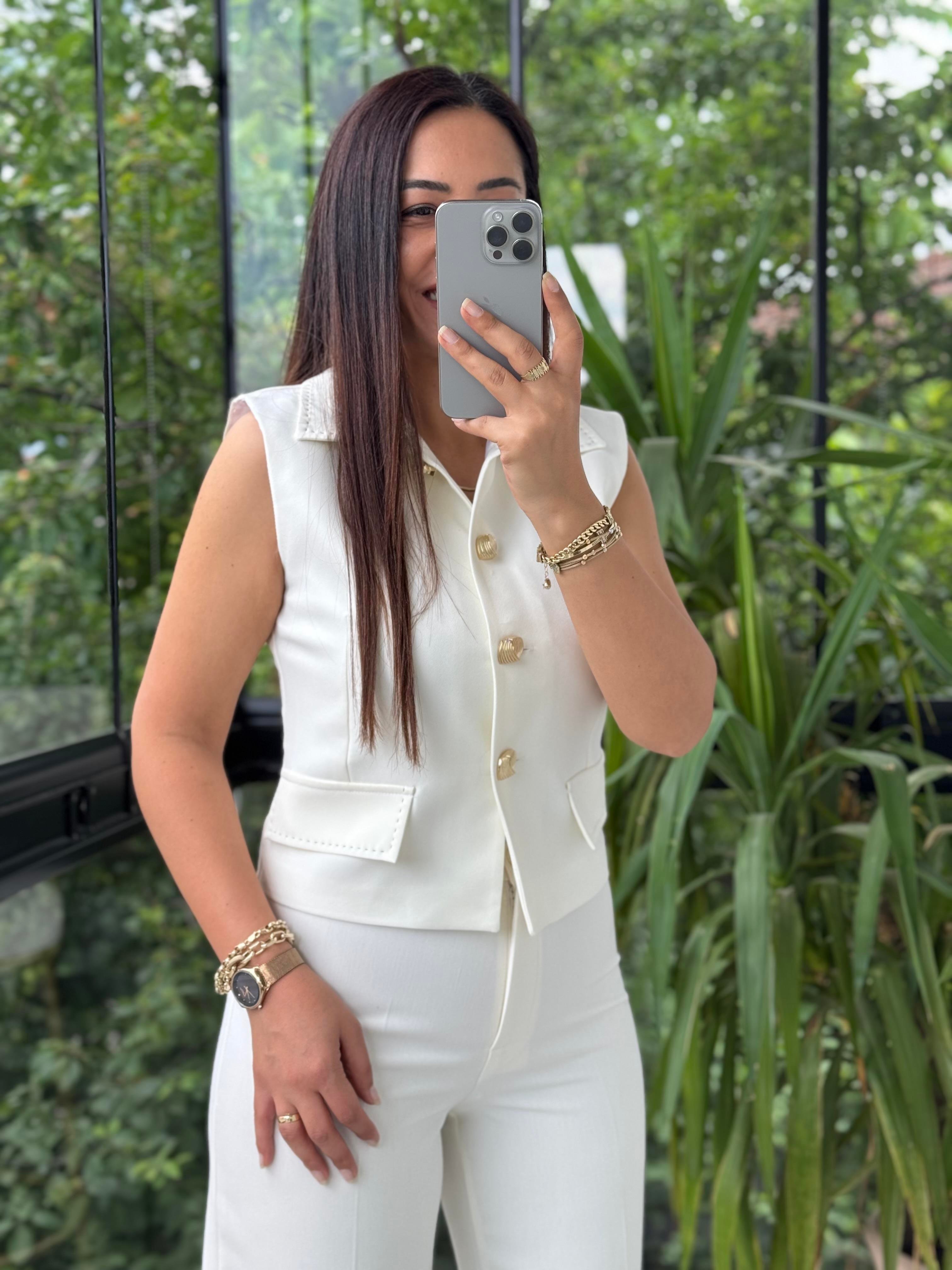 Dikiş Detaylı Yelek Beyaz