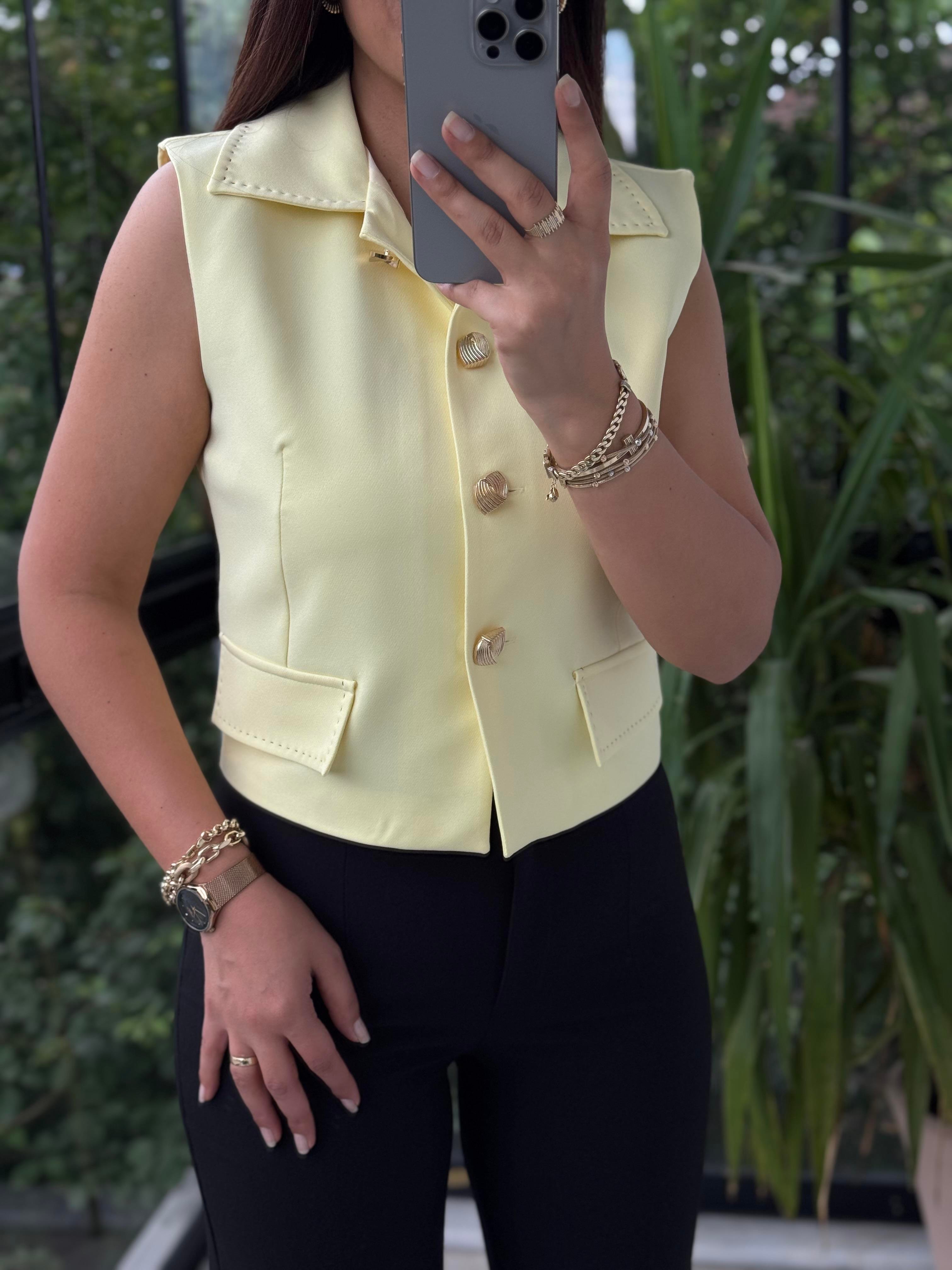 Dikiş Detaylı Yelek Sarı