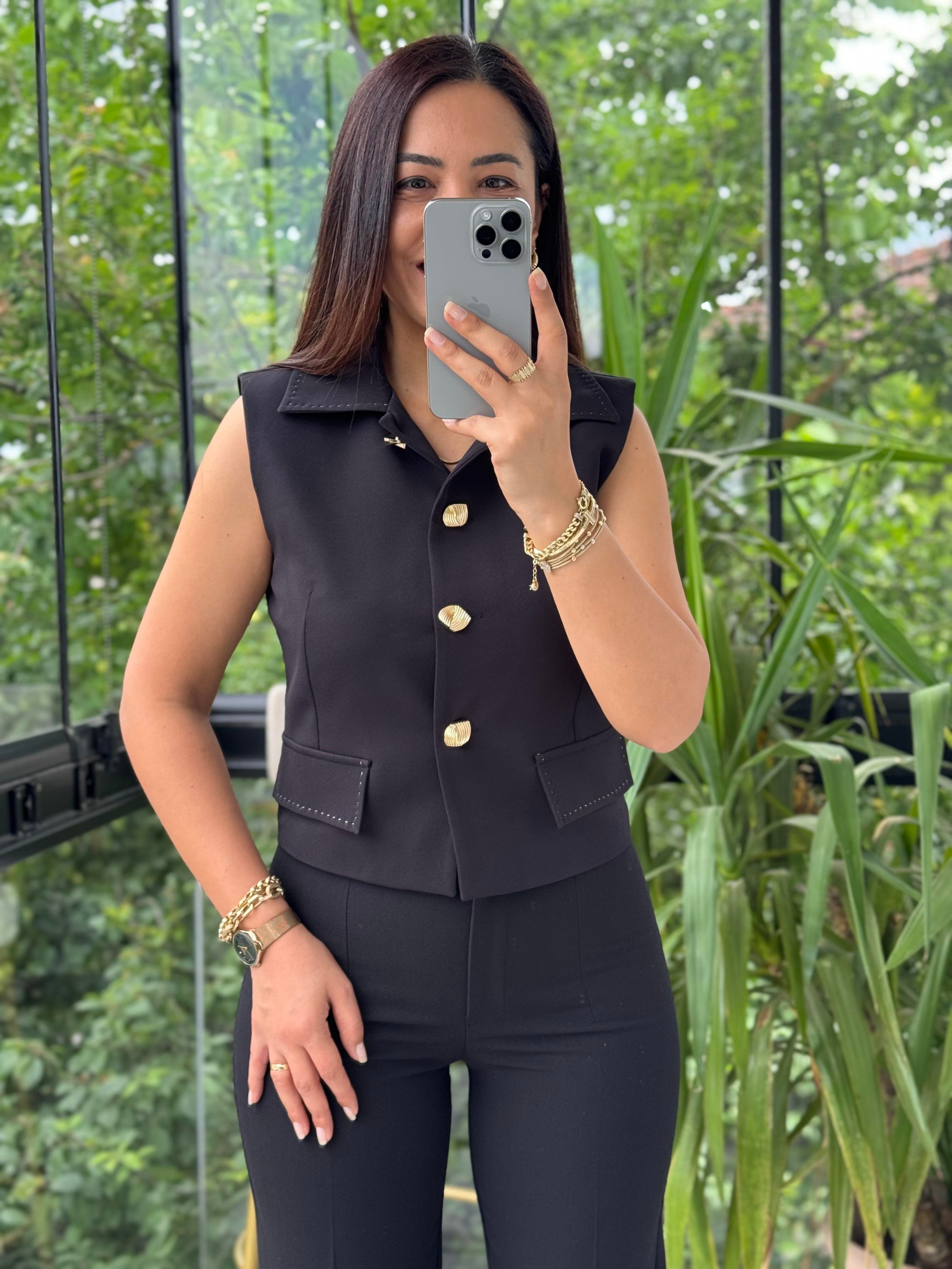 Dikiş Detaylı Yelek Siyah