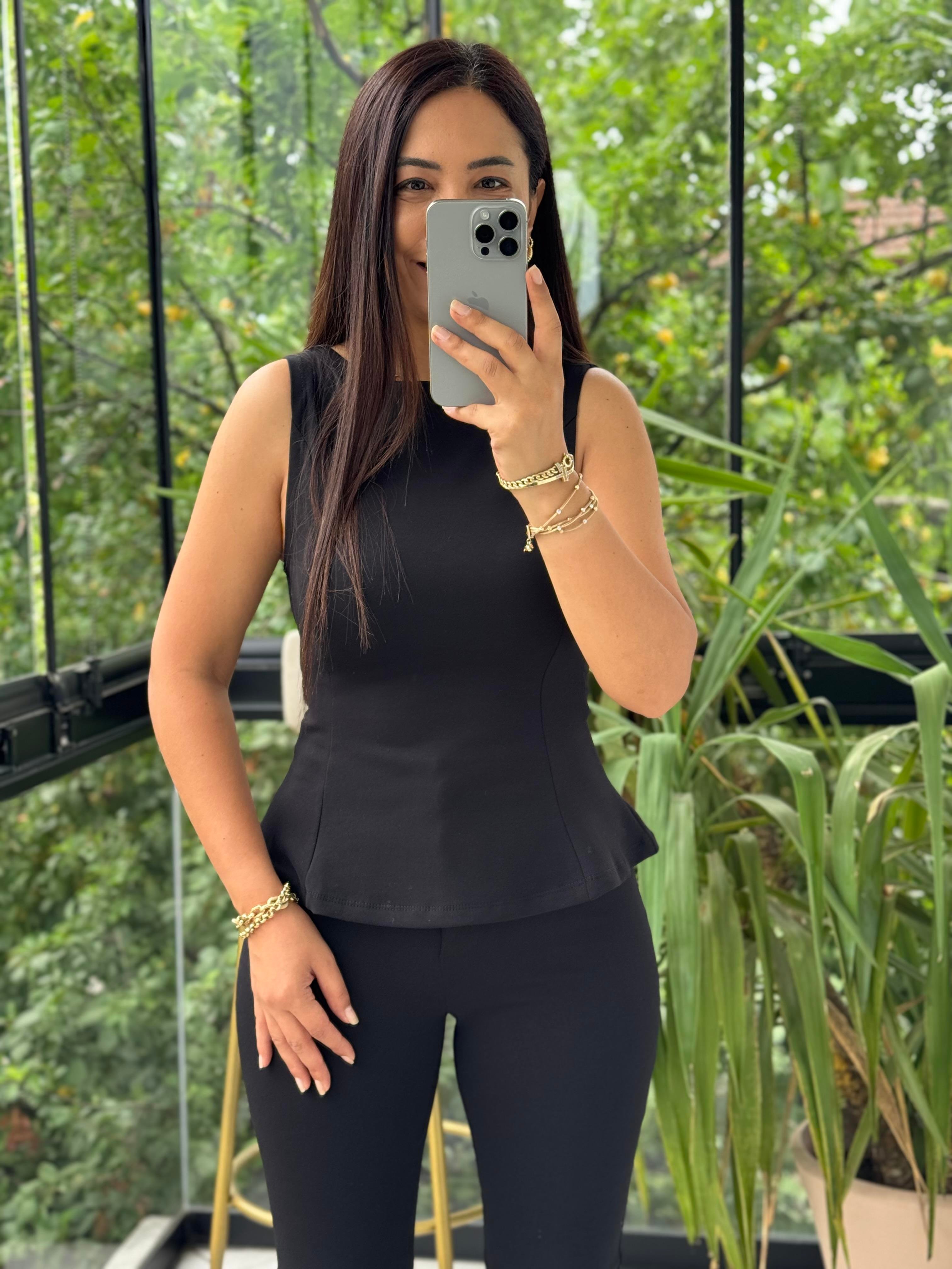 Dilvin Kayık Yaka Peplum Bluz Siya