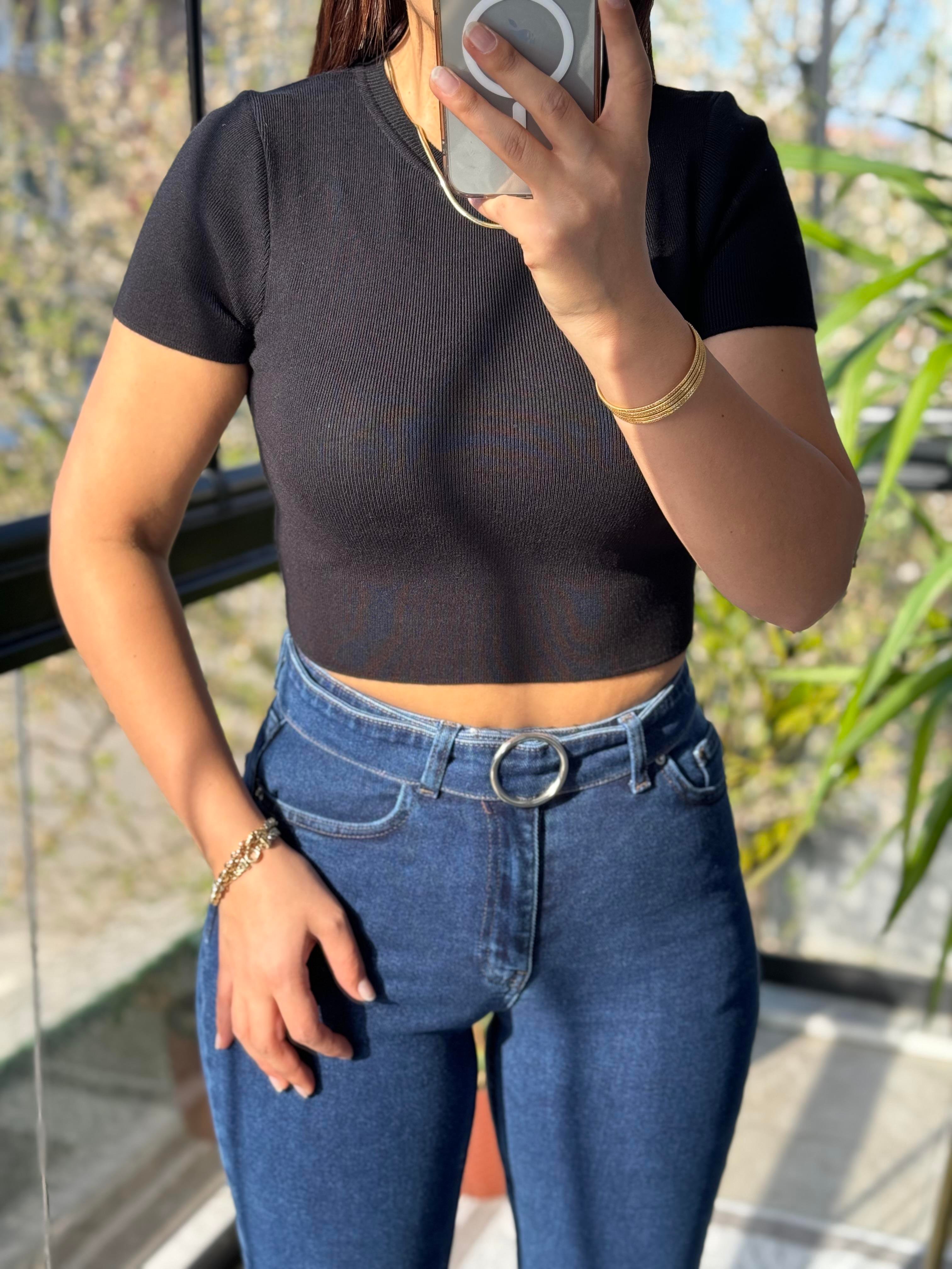 Dilvin Kısa Kol Crop Triko Siyah