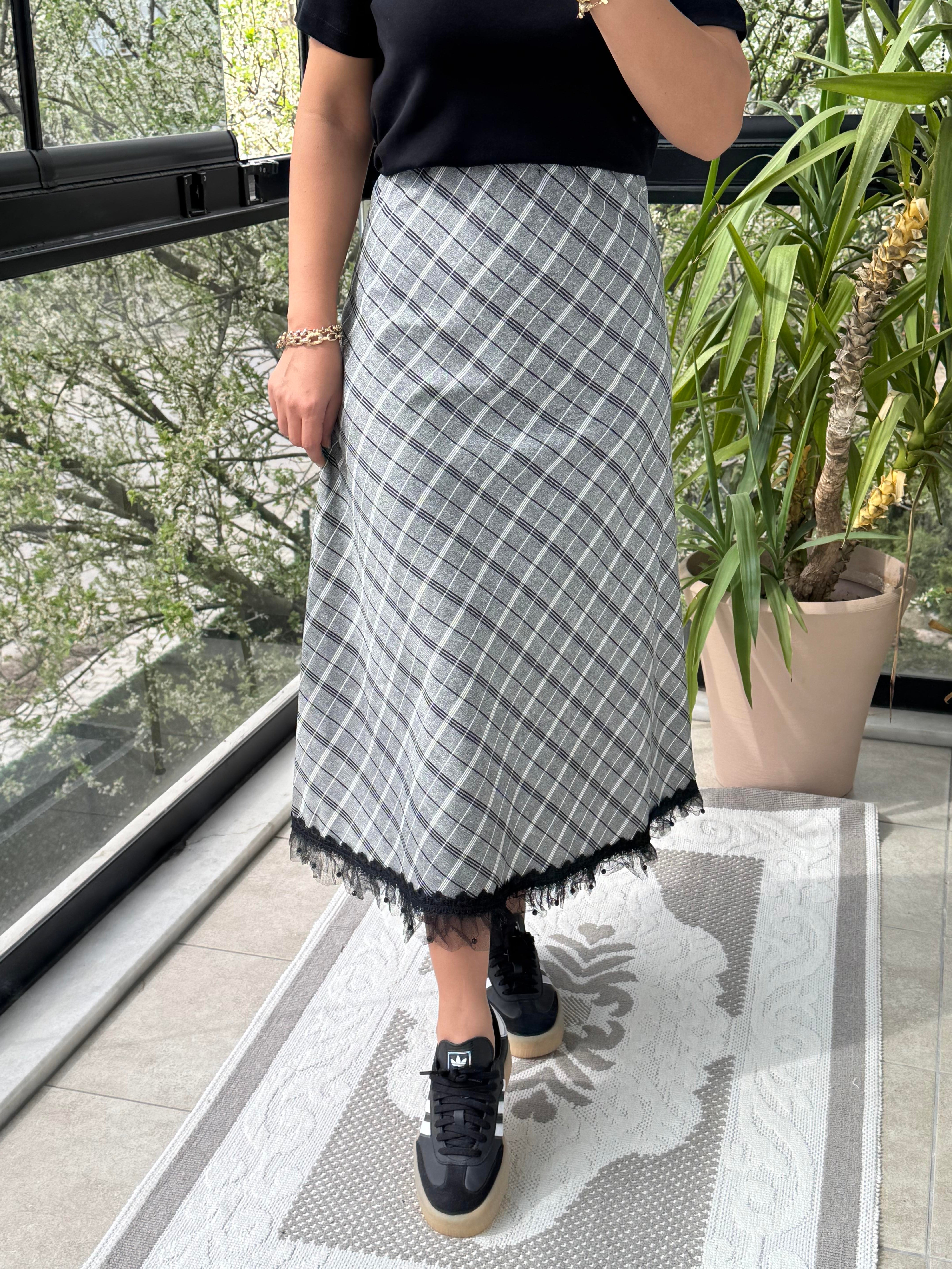 Ekose Altı Tüylü Etek Gri