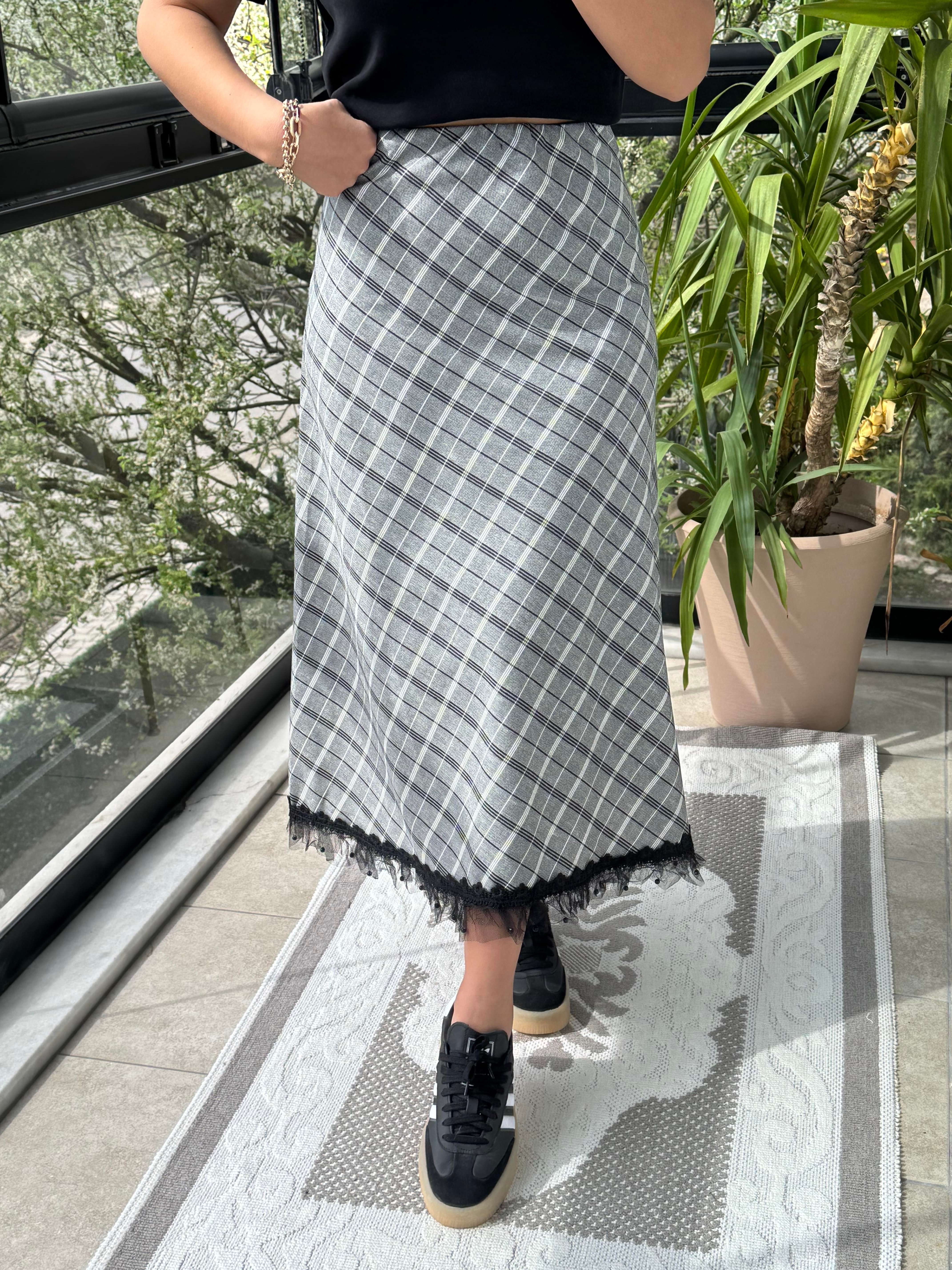 Ekose Altı Tüylü Etek Gri