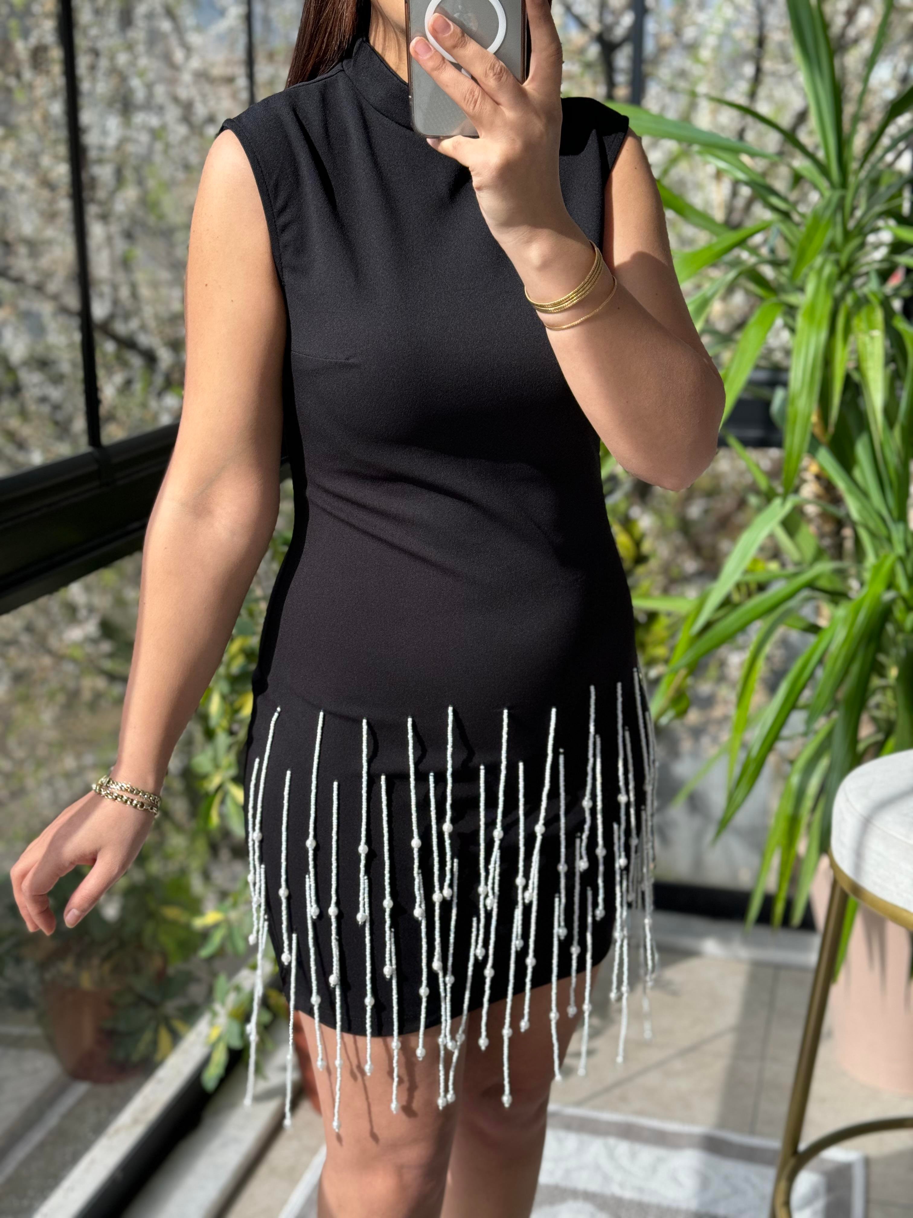 Eteği Taşlı Elbise Siyah