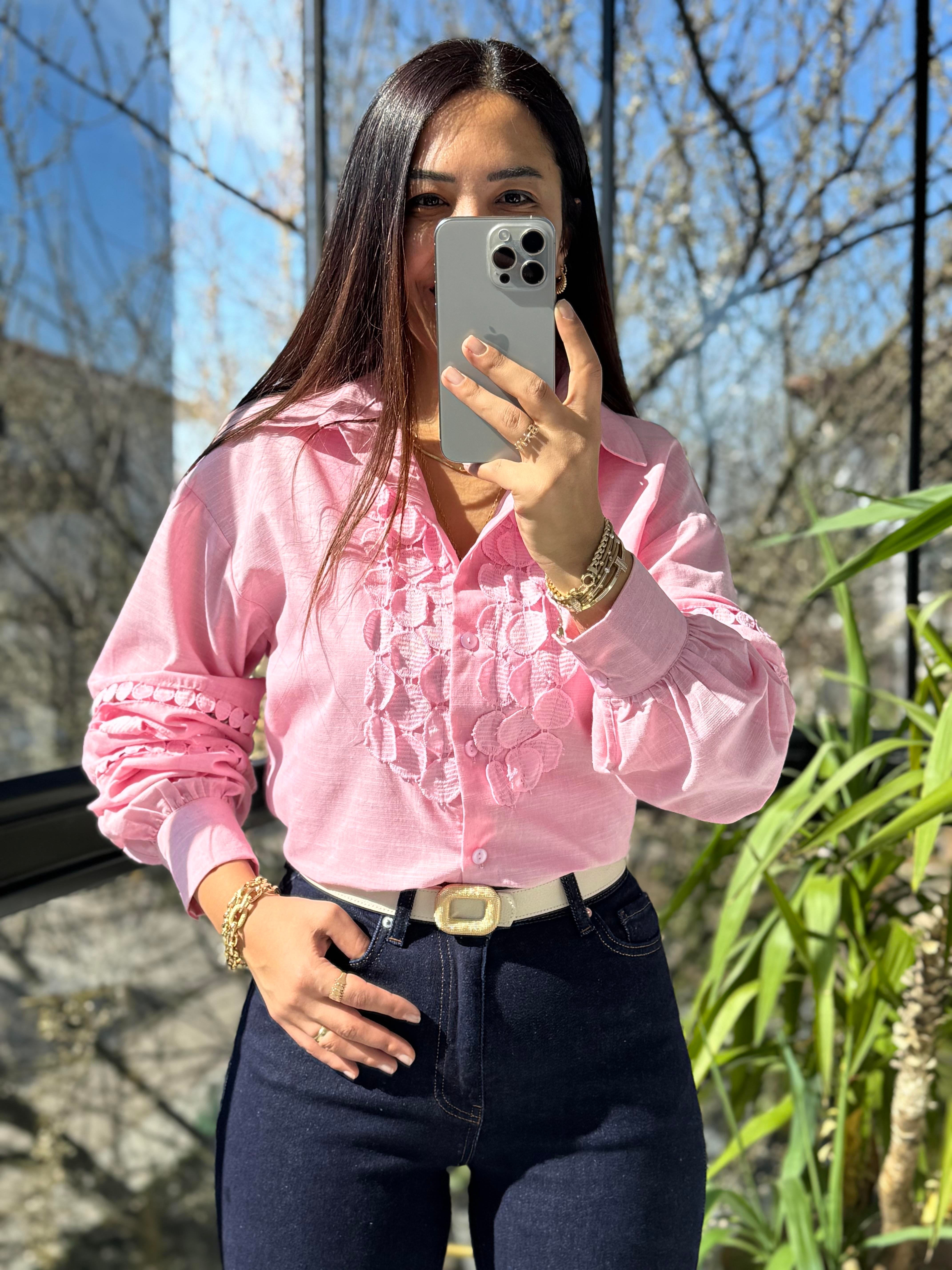 Göğüsü Kolları Yuvarlak Dantelli Gömlek Pembe