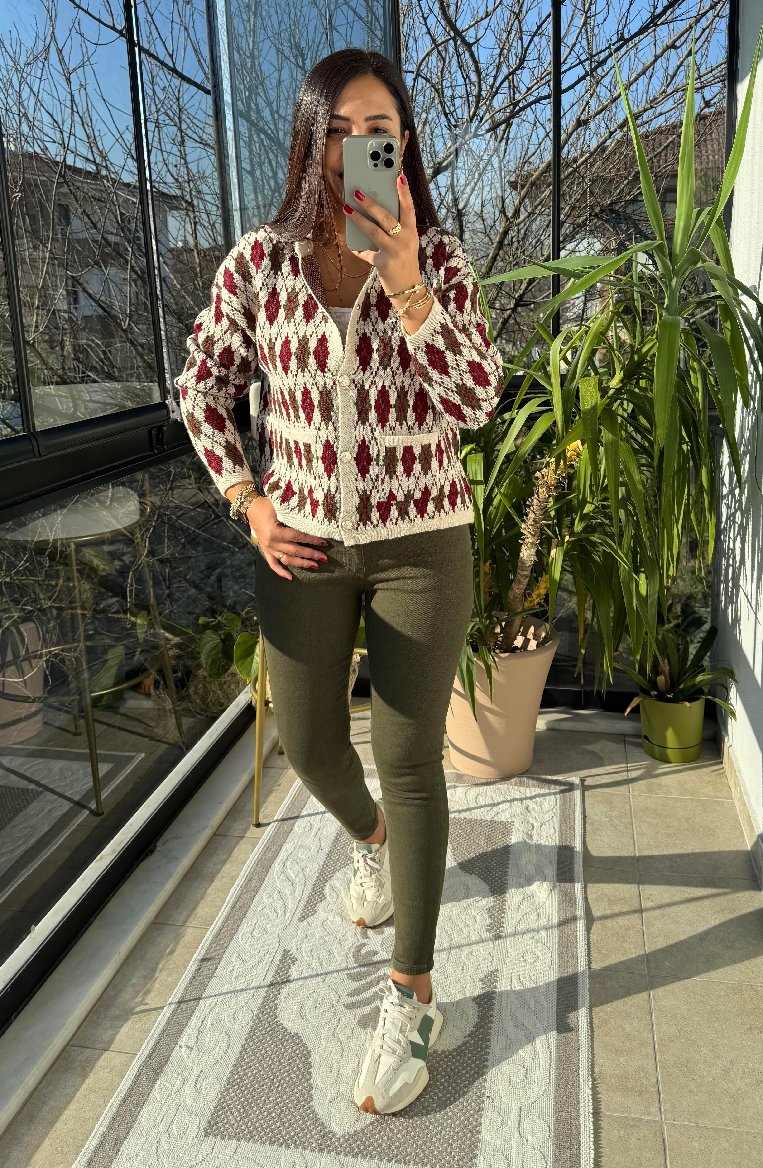 Gold Düğme Massi Hırka Ekru