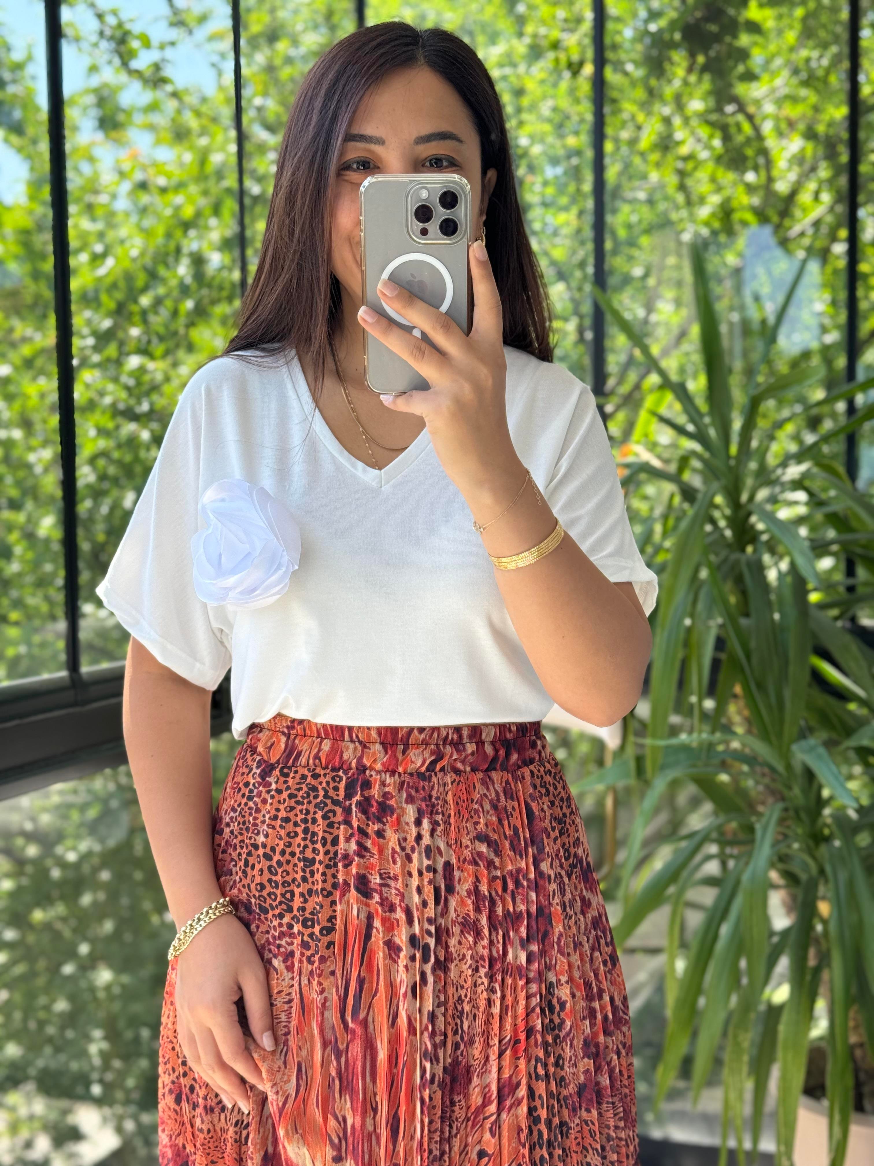 Güllü Tişört Ekru