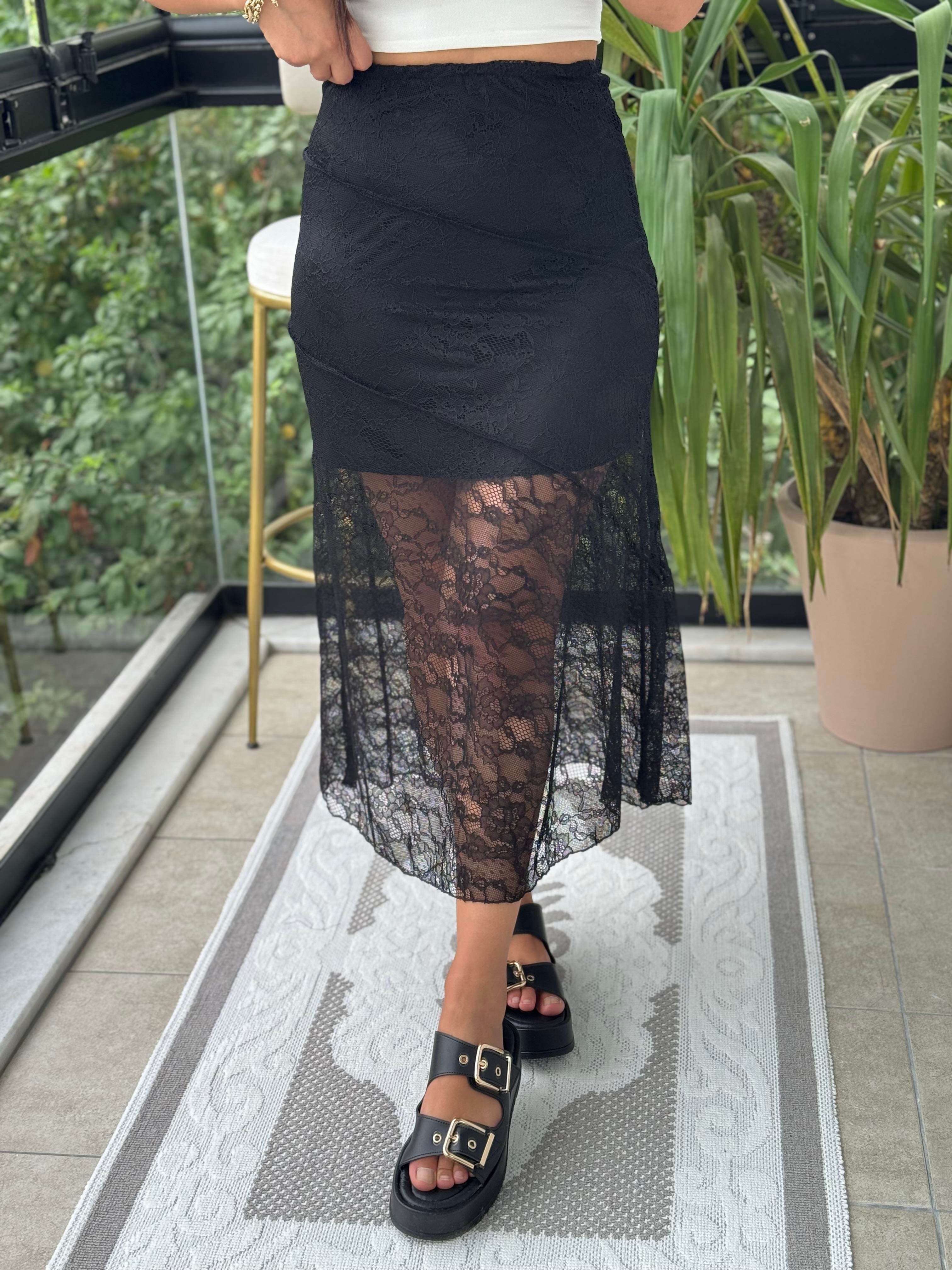 Güpürlü Natural Siyah