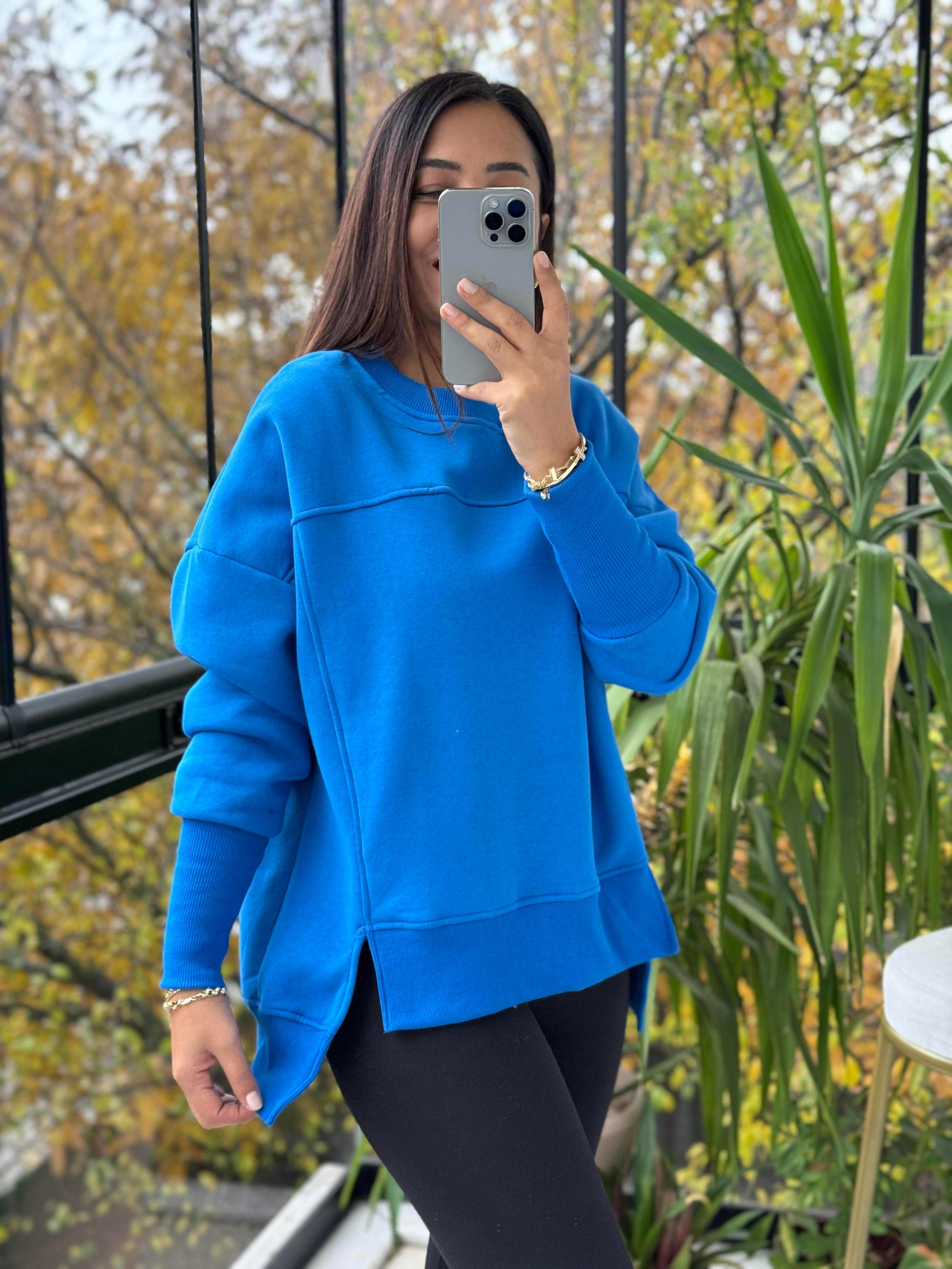 İki Önü Yırtmaçlı Sweatshirt Mavi