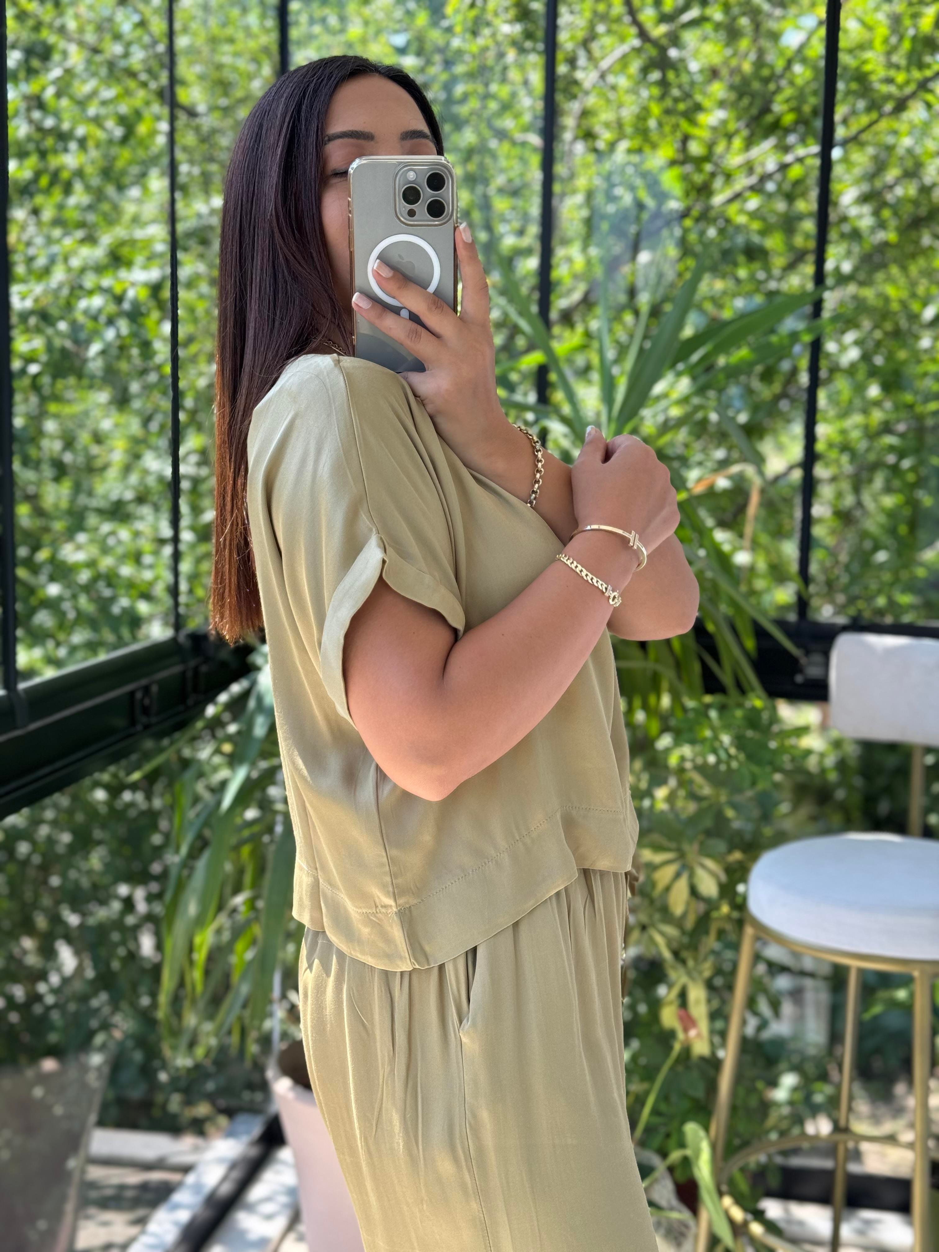 İpek Bluz Pantolon Takım Yağ Yeşili