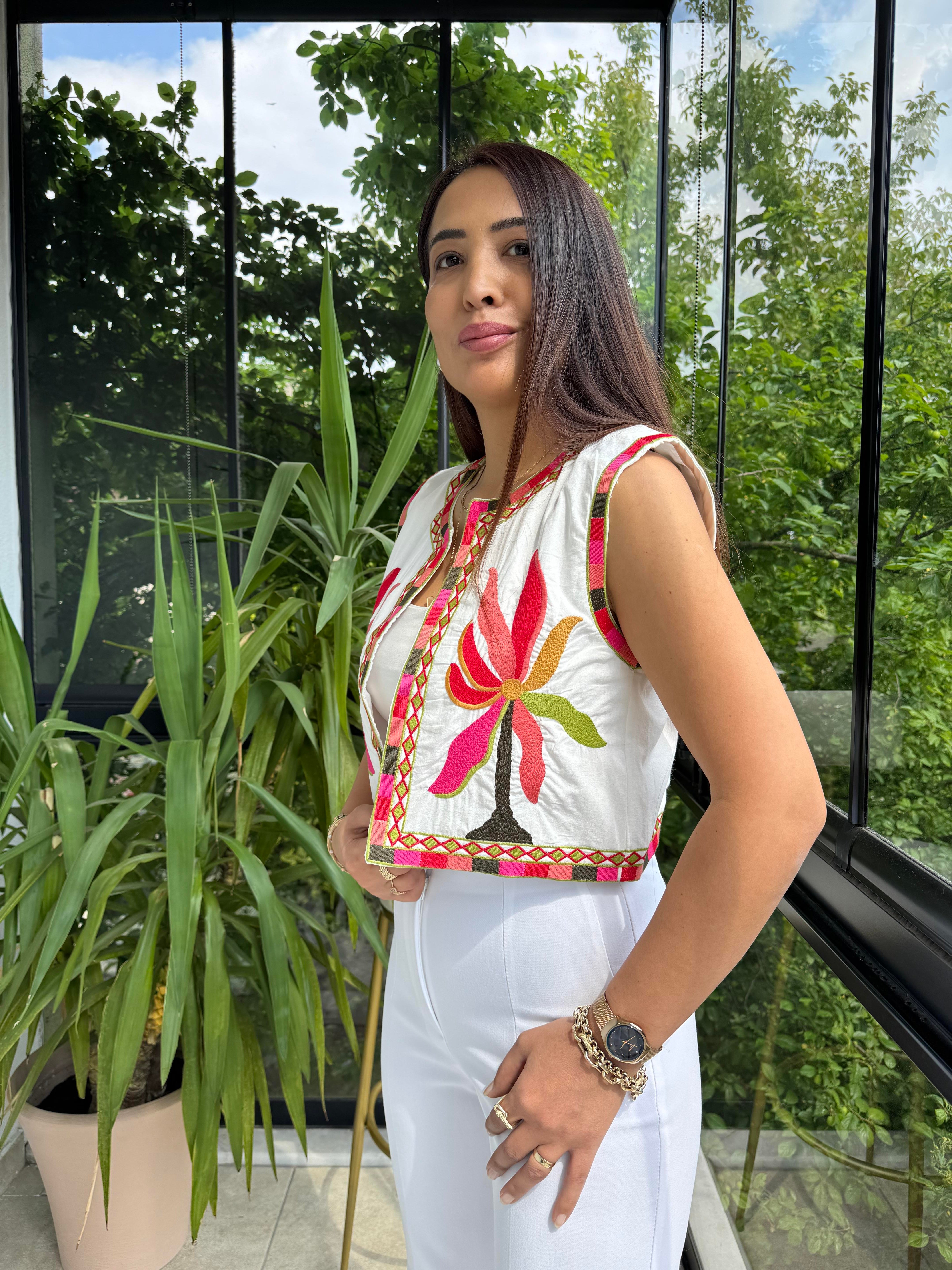 İşlemeli Nakışlı Yelek Pembe