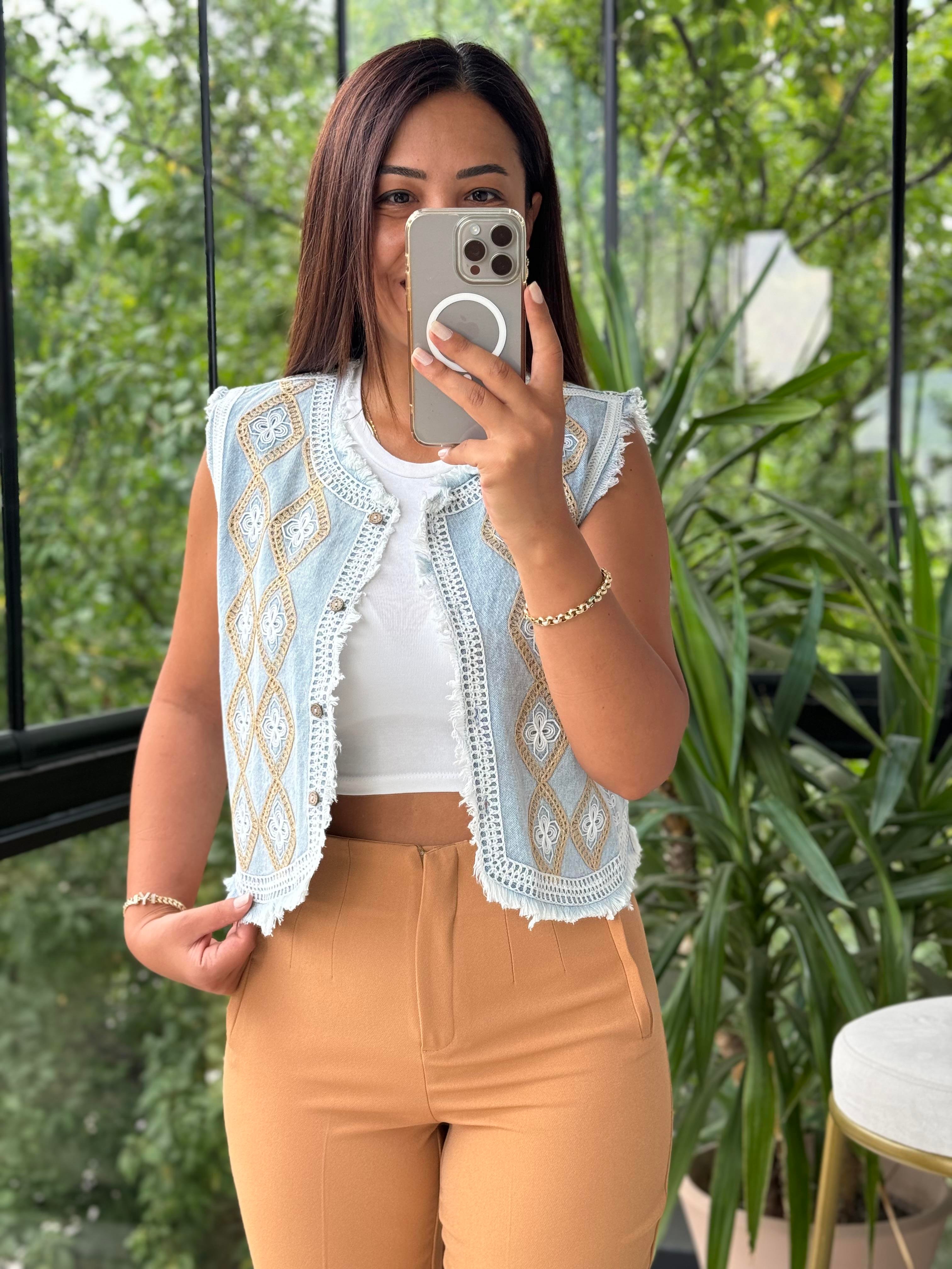 İşlemeli Yelek Mavi