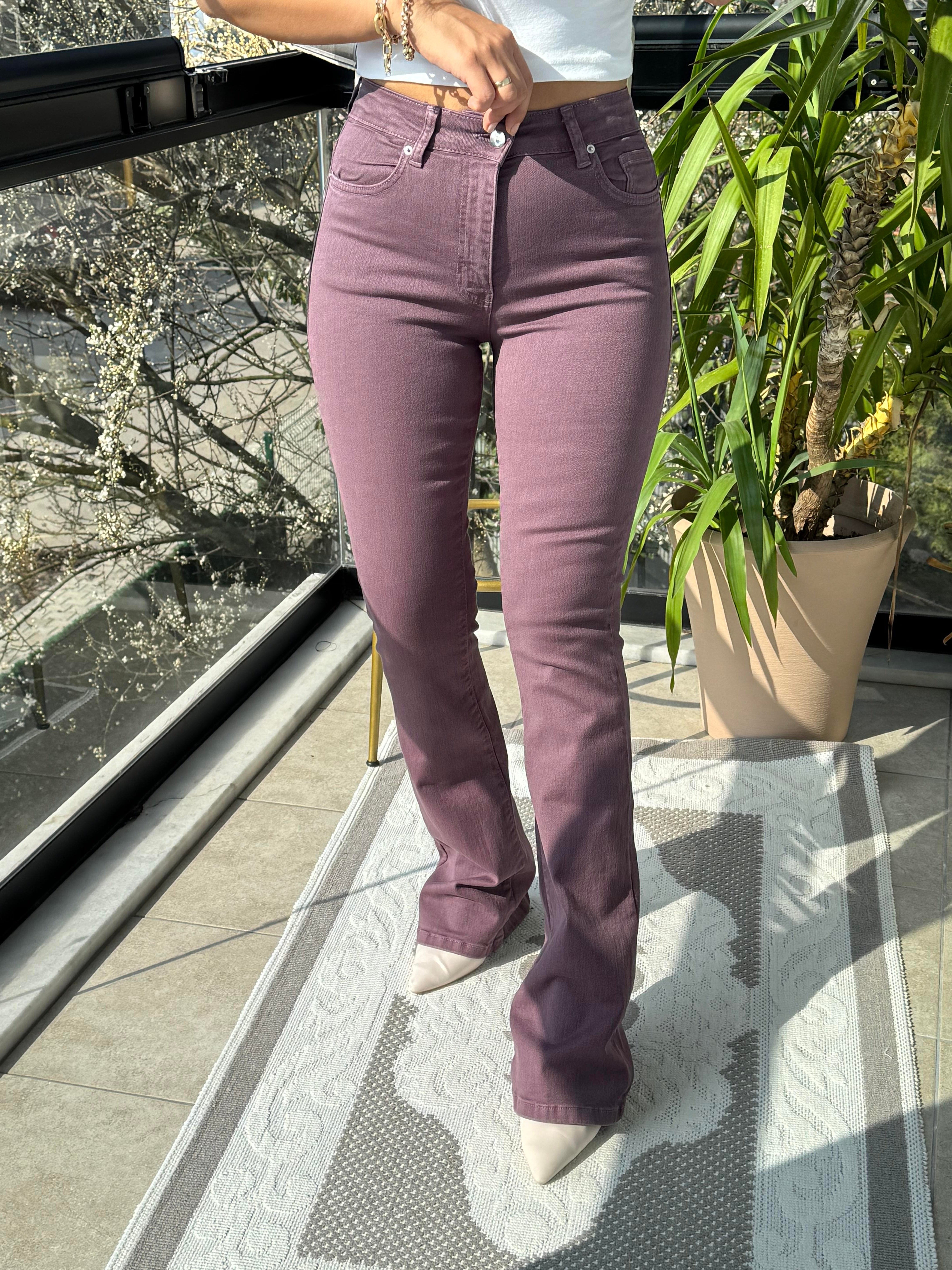 İspanyol Paça Jean Menekşe