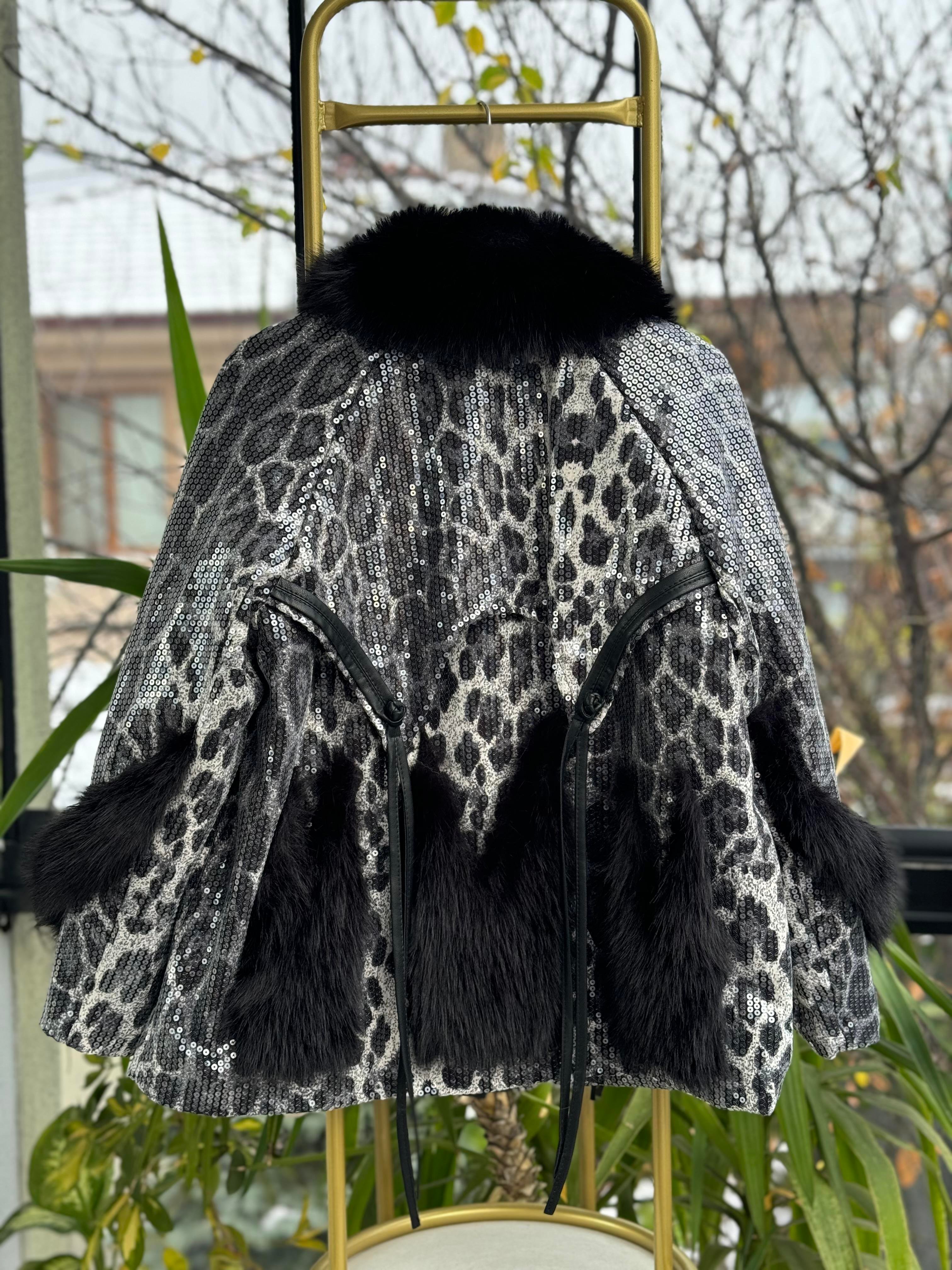 İthal Full Payetli Kürklü Mont Siyah