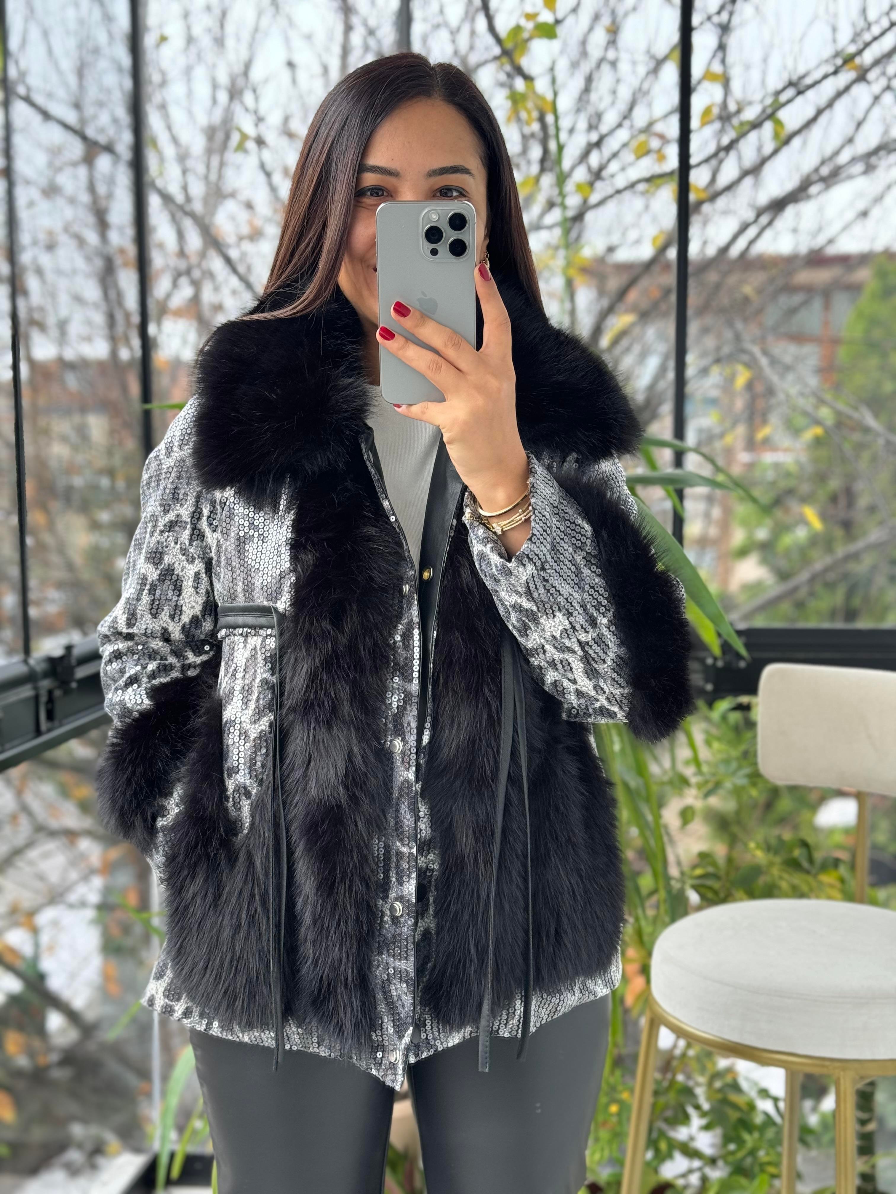 İthal Full Payetli Kürklü Mont Siyah