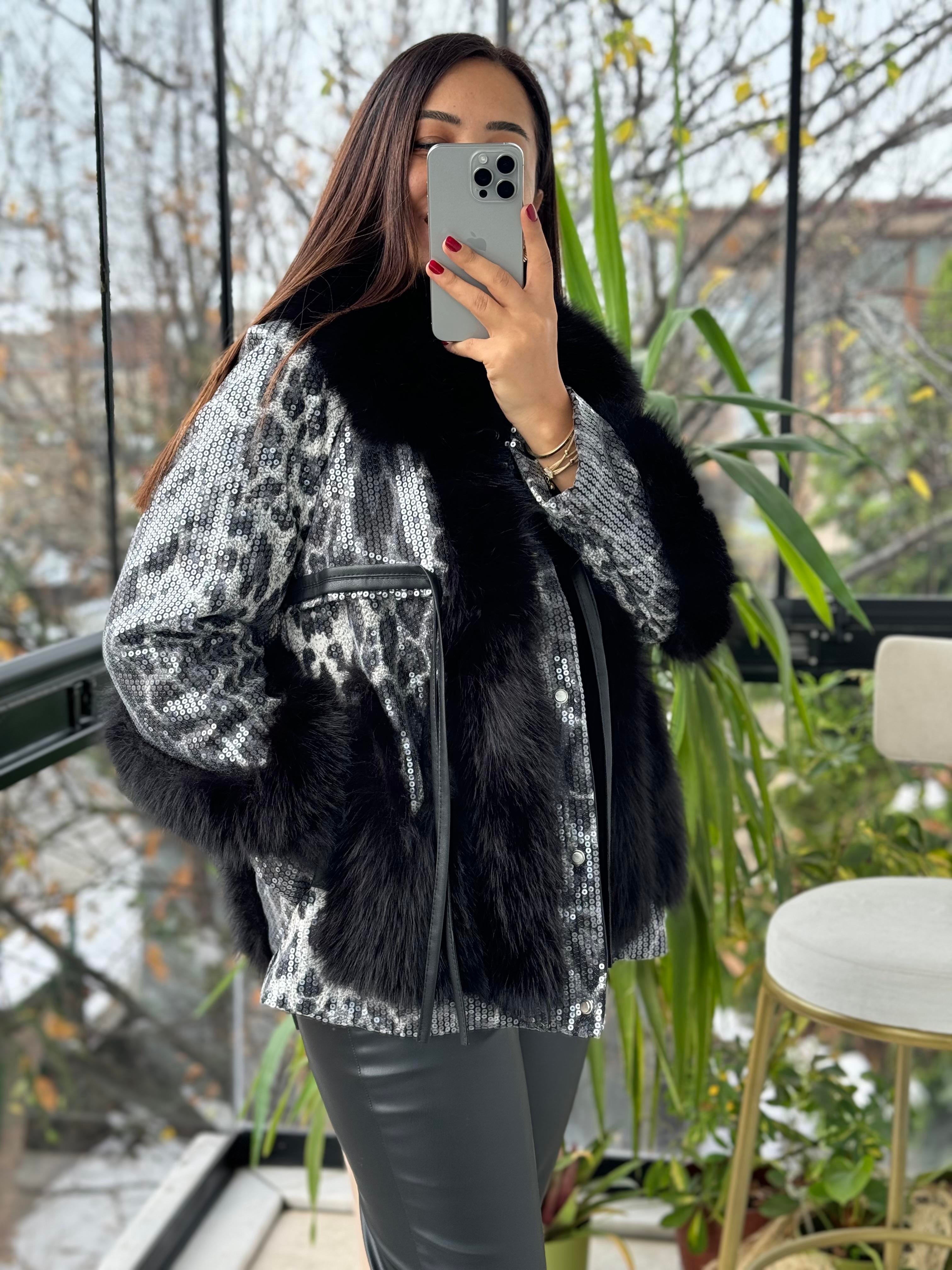 İthal Full Payetli Kürklü Mont Siyah