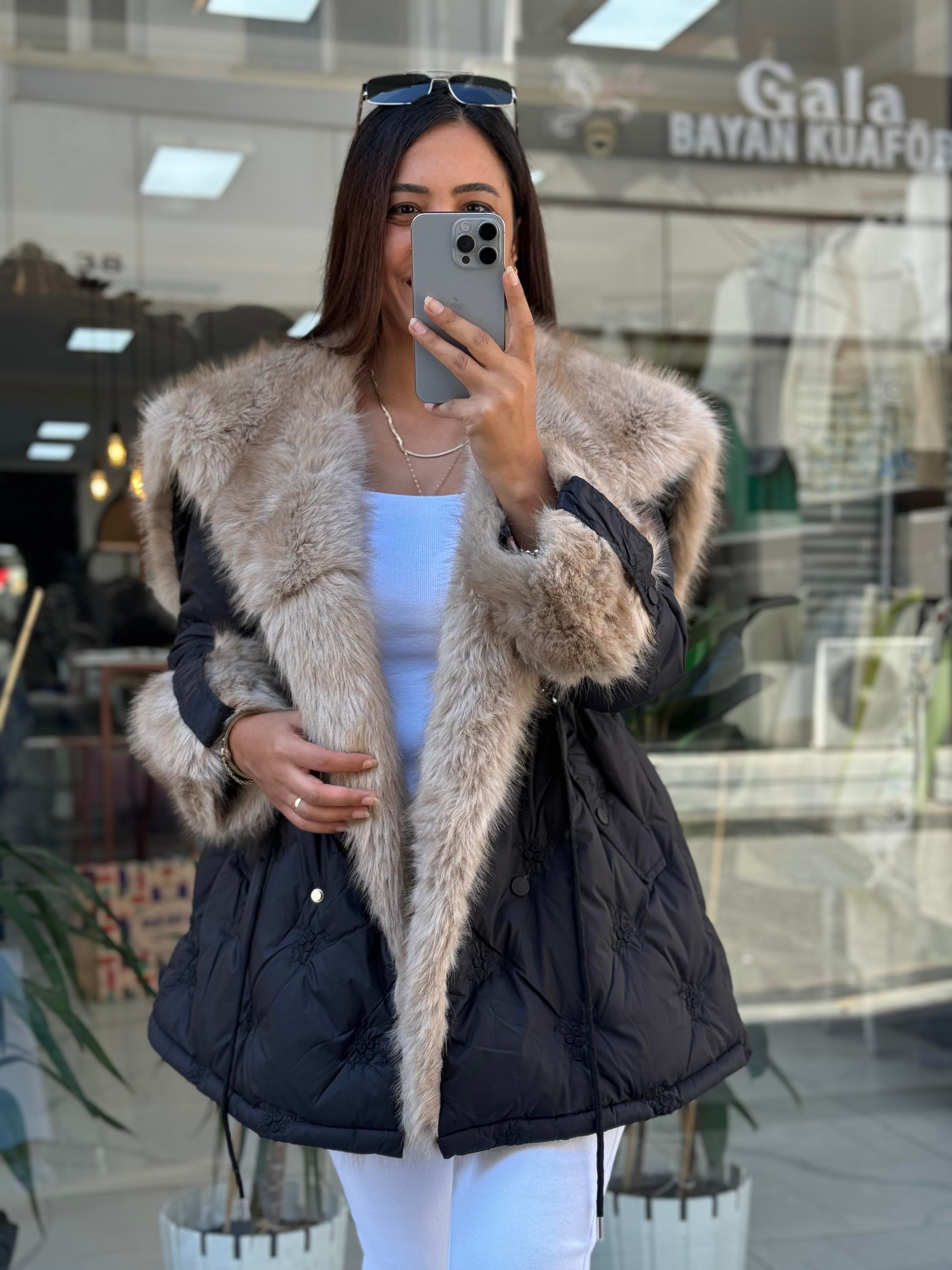 İthal Kürk Detaylı Mont Siyah