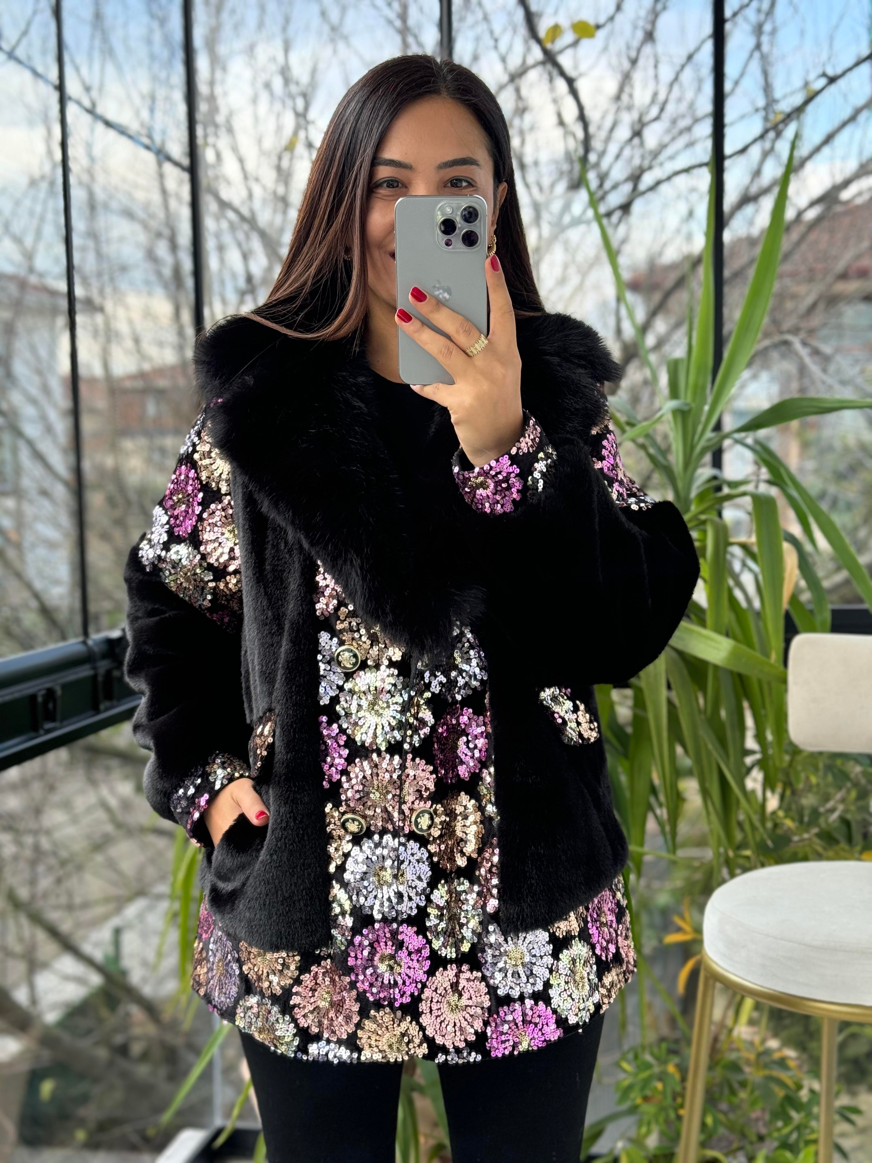 İthal Kürklü Renkli Çiçek Payetli Siyah