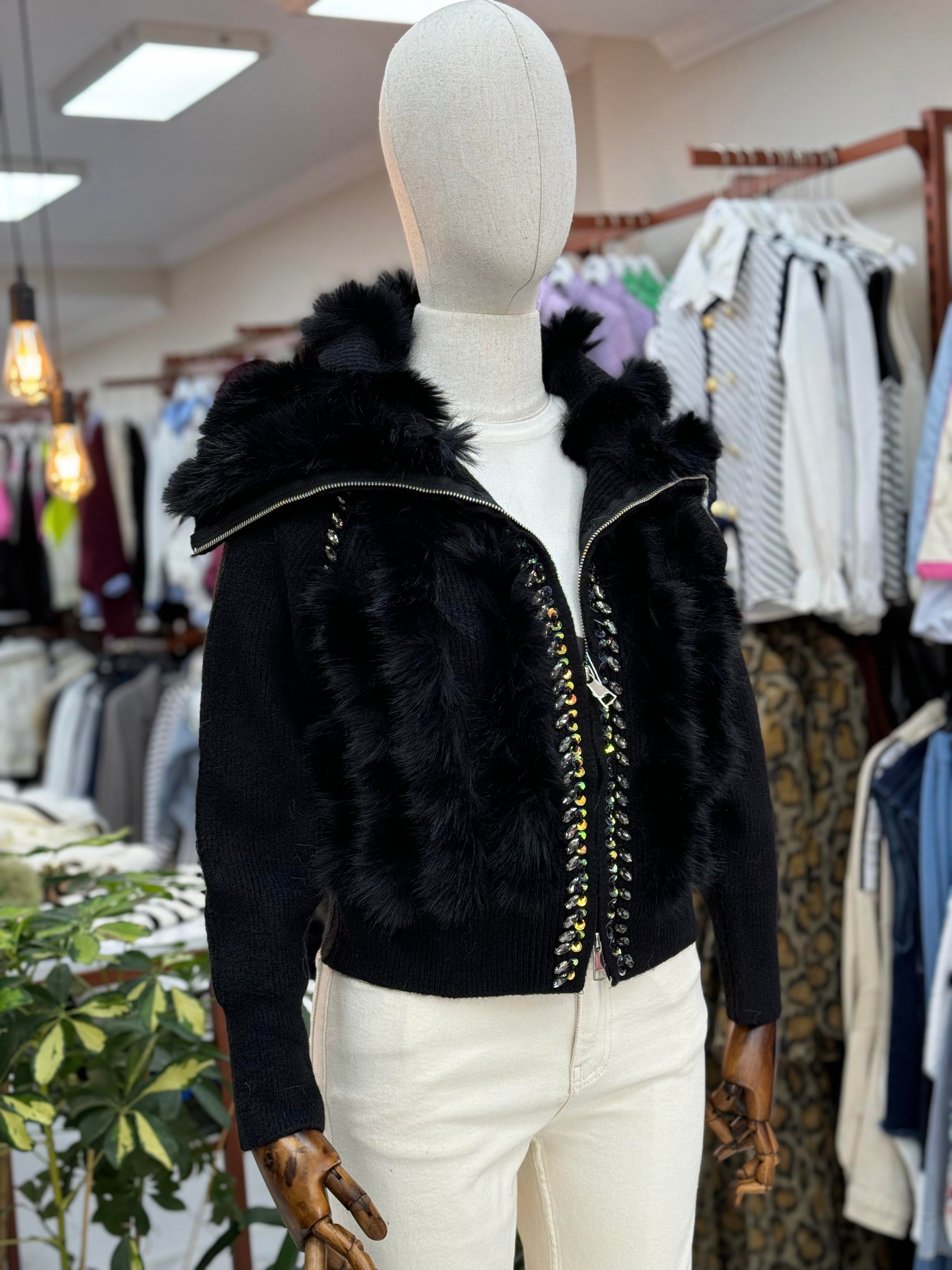 İthal Kürklü Taşlı Fermuarlı Hırka Siyah