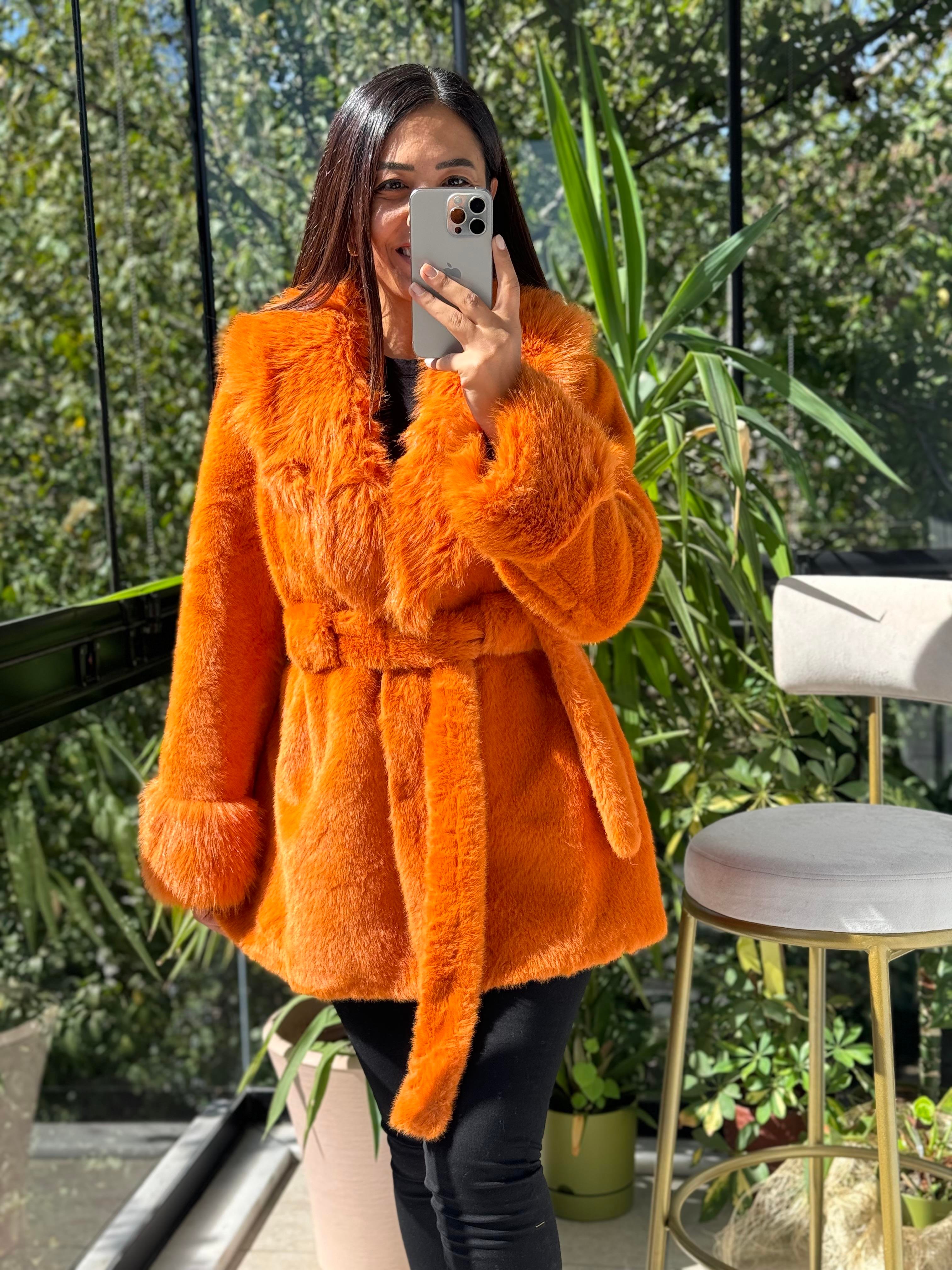 İthal Kuşaklı Kürk Turuncu