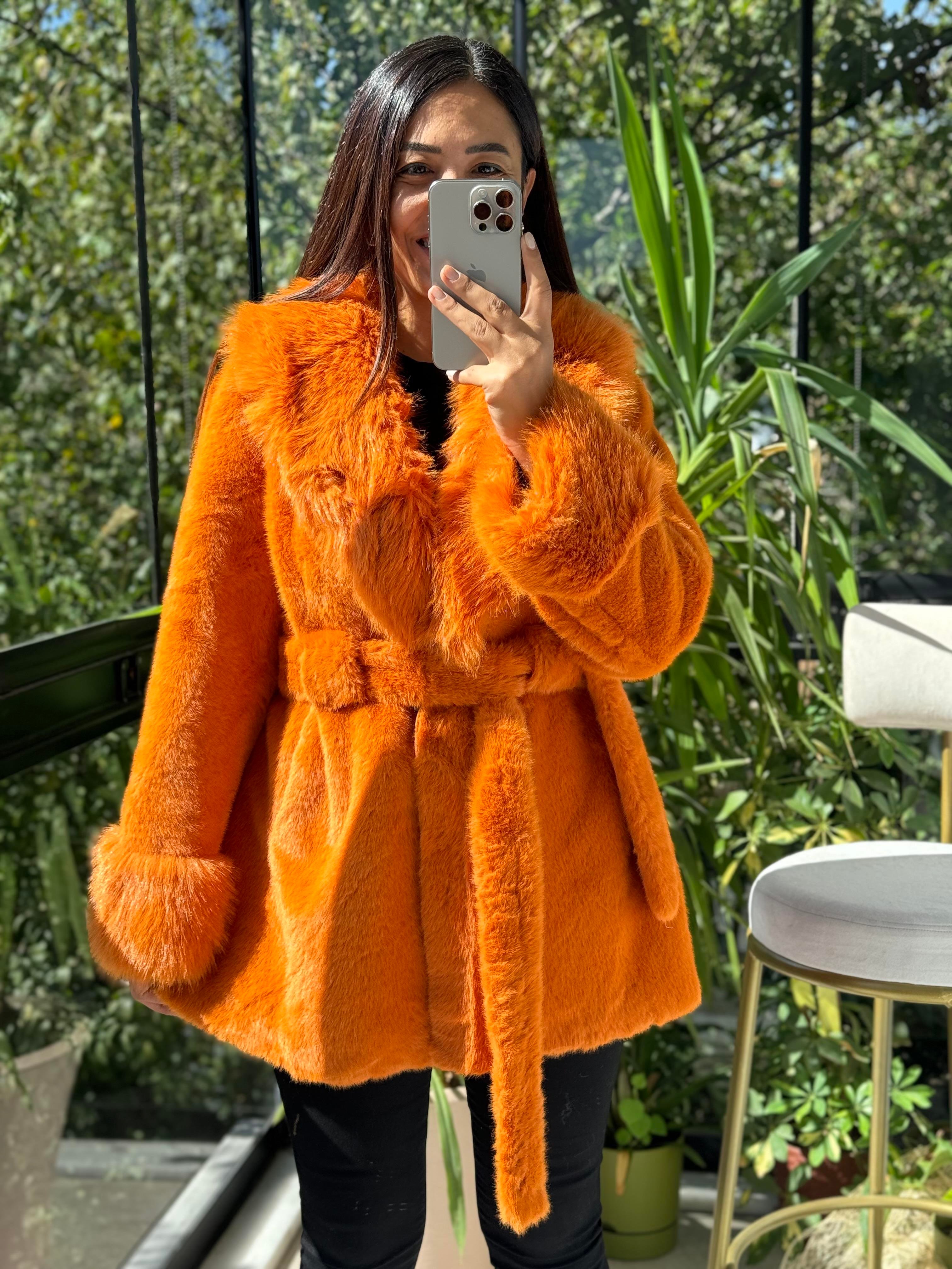 İthal Kuşaklı Kürk Turuncu