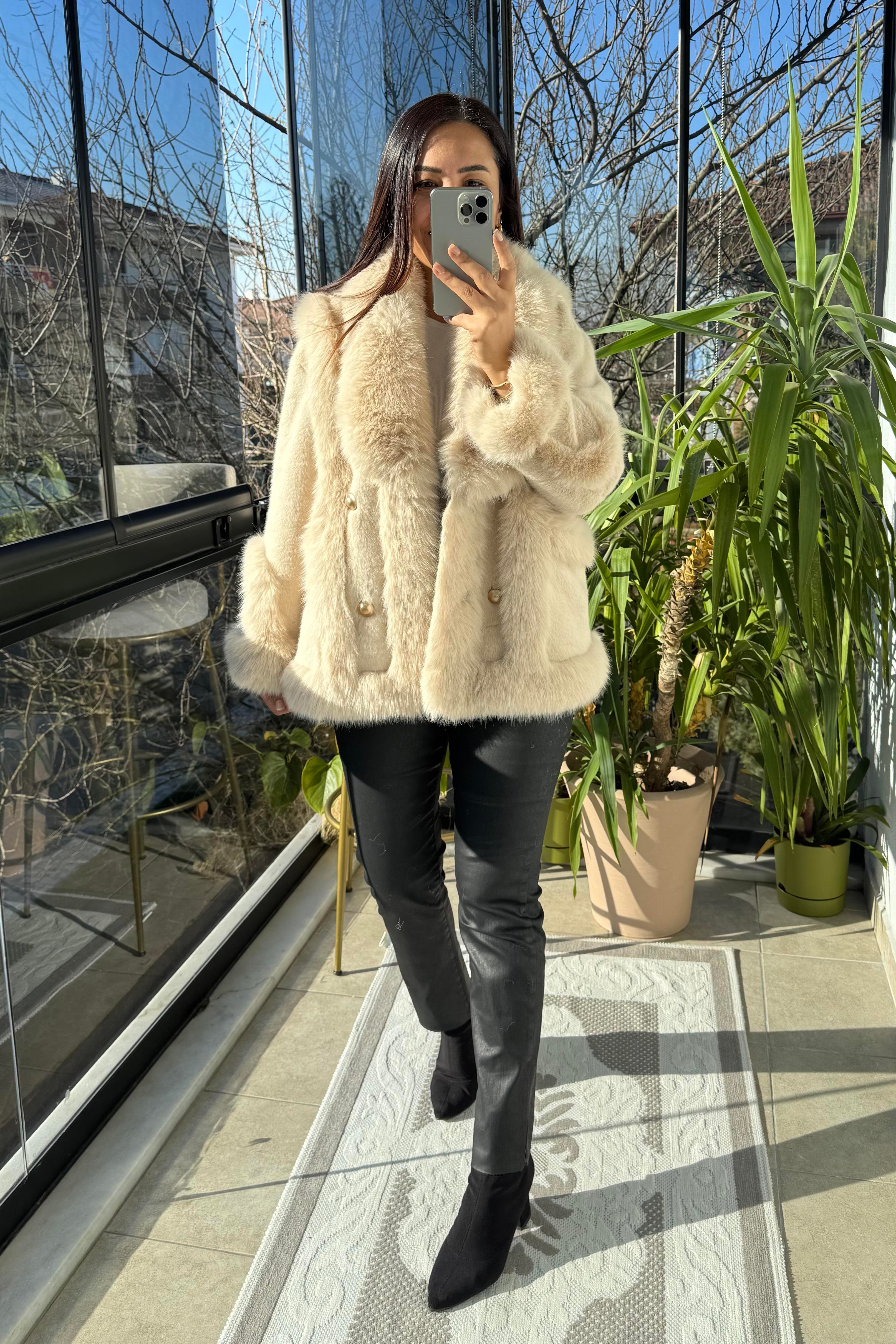 İthal Önü Cepli Kürk Mont Bej