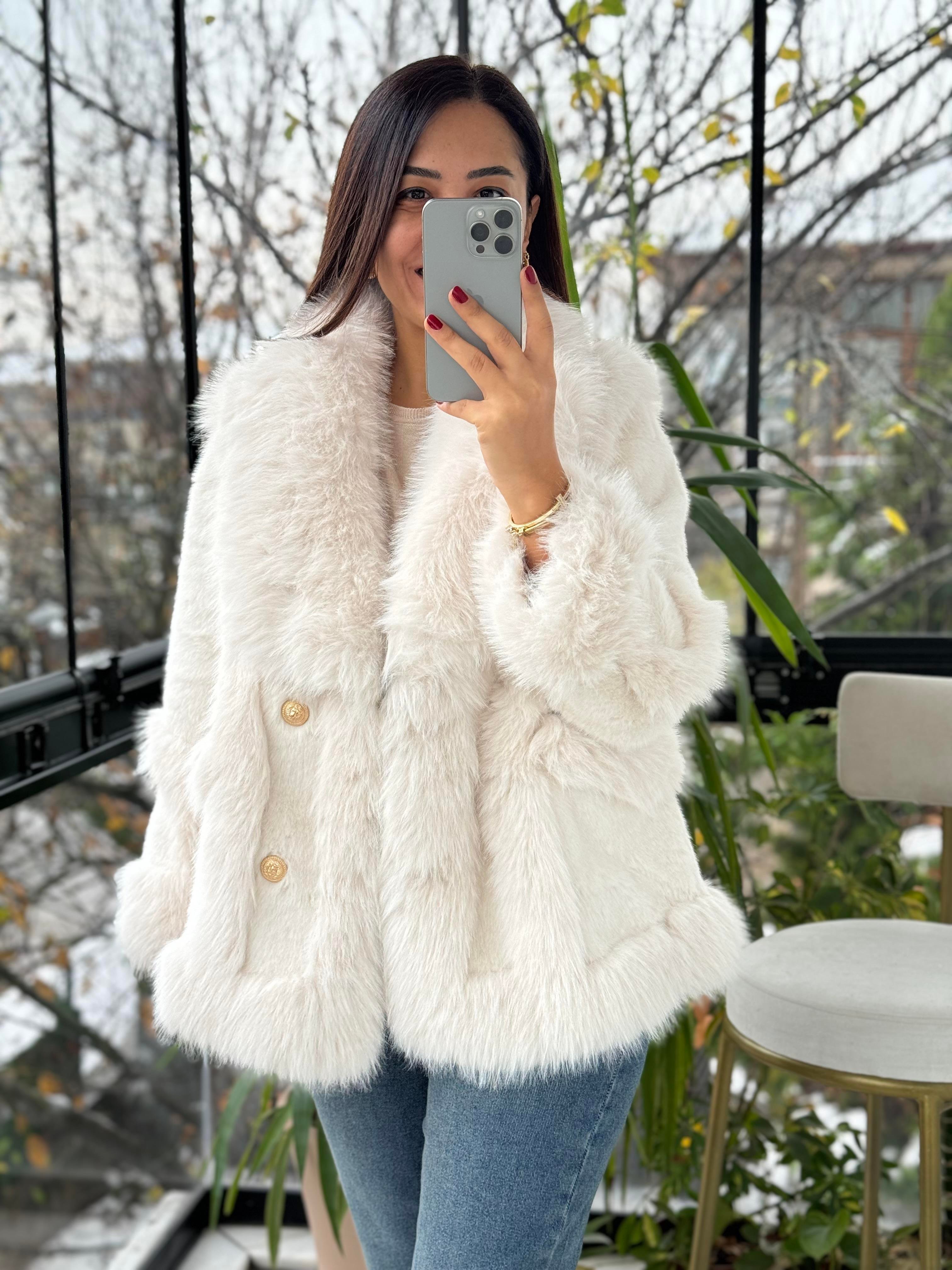 İthal Önü Cepli Kürk Mont Ekru