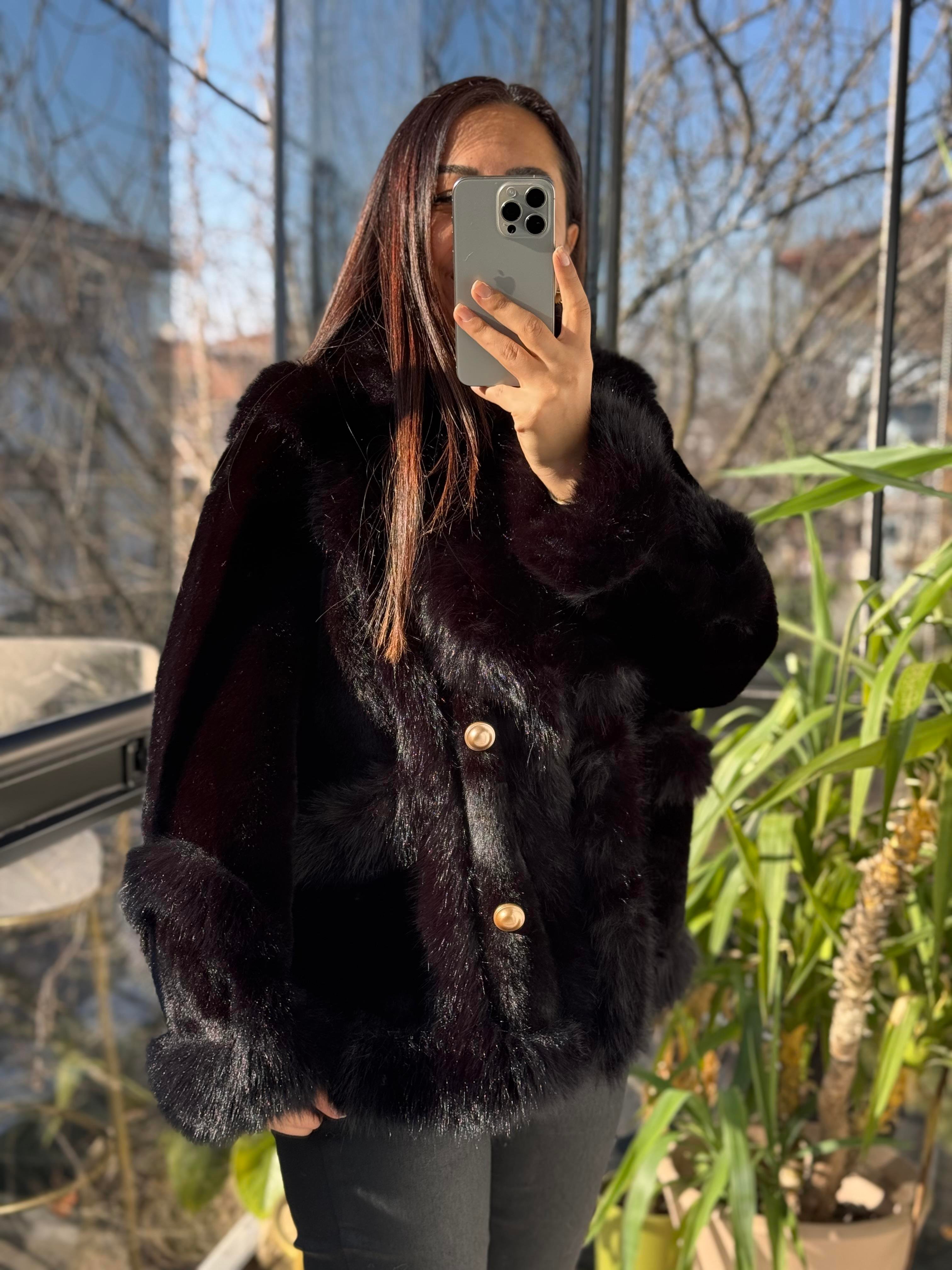 İthal Önü Cepli Kürk Mont Siyah