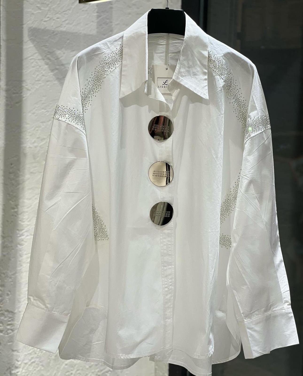 İthal Pullu Broş Detaylı Gömlek Beyaz