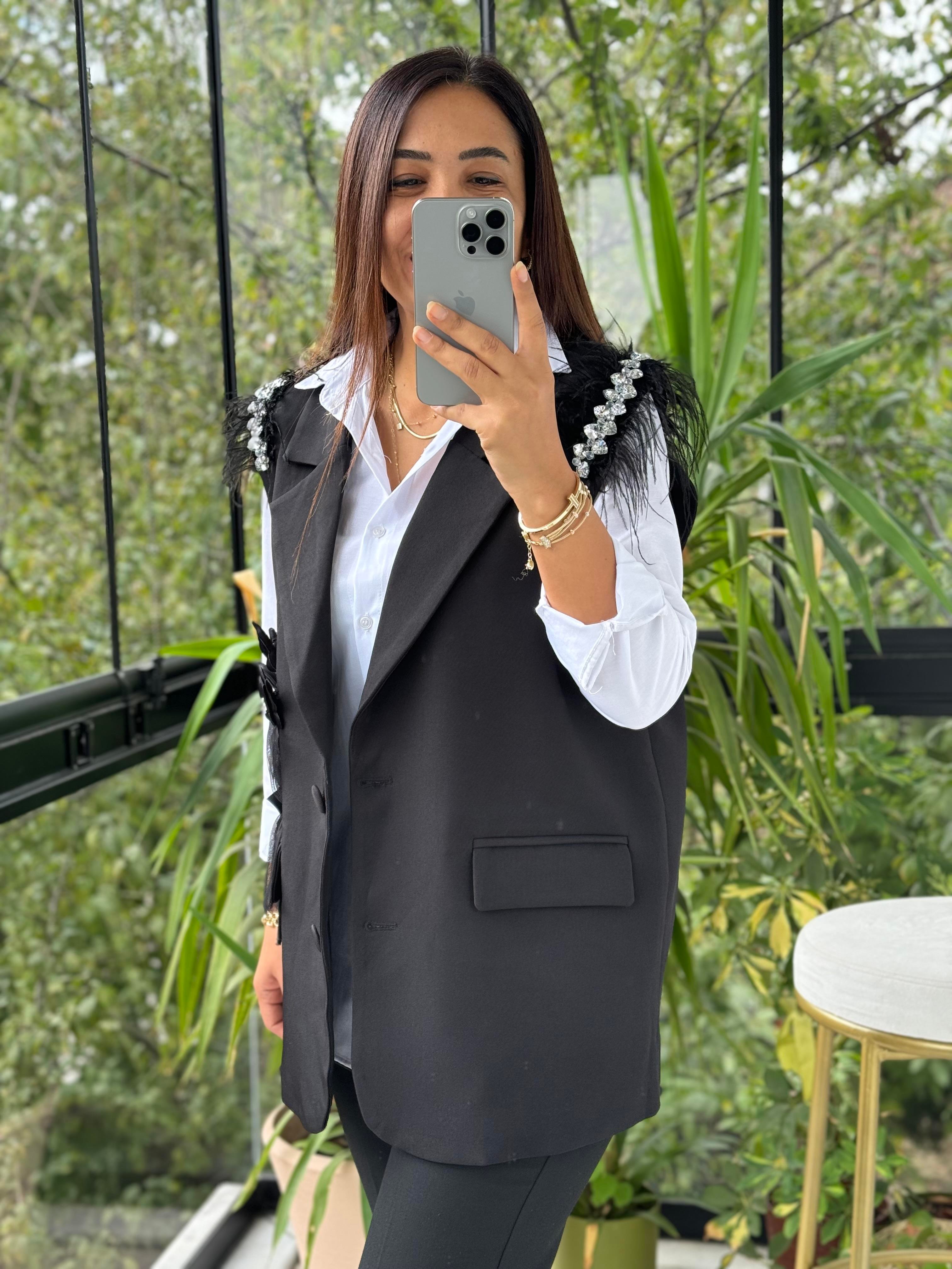 İthal Tasarım Yelek Omuz Taşlı