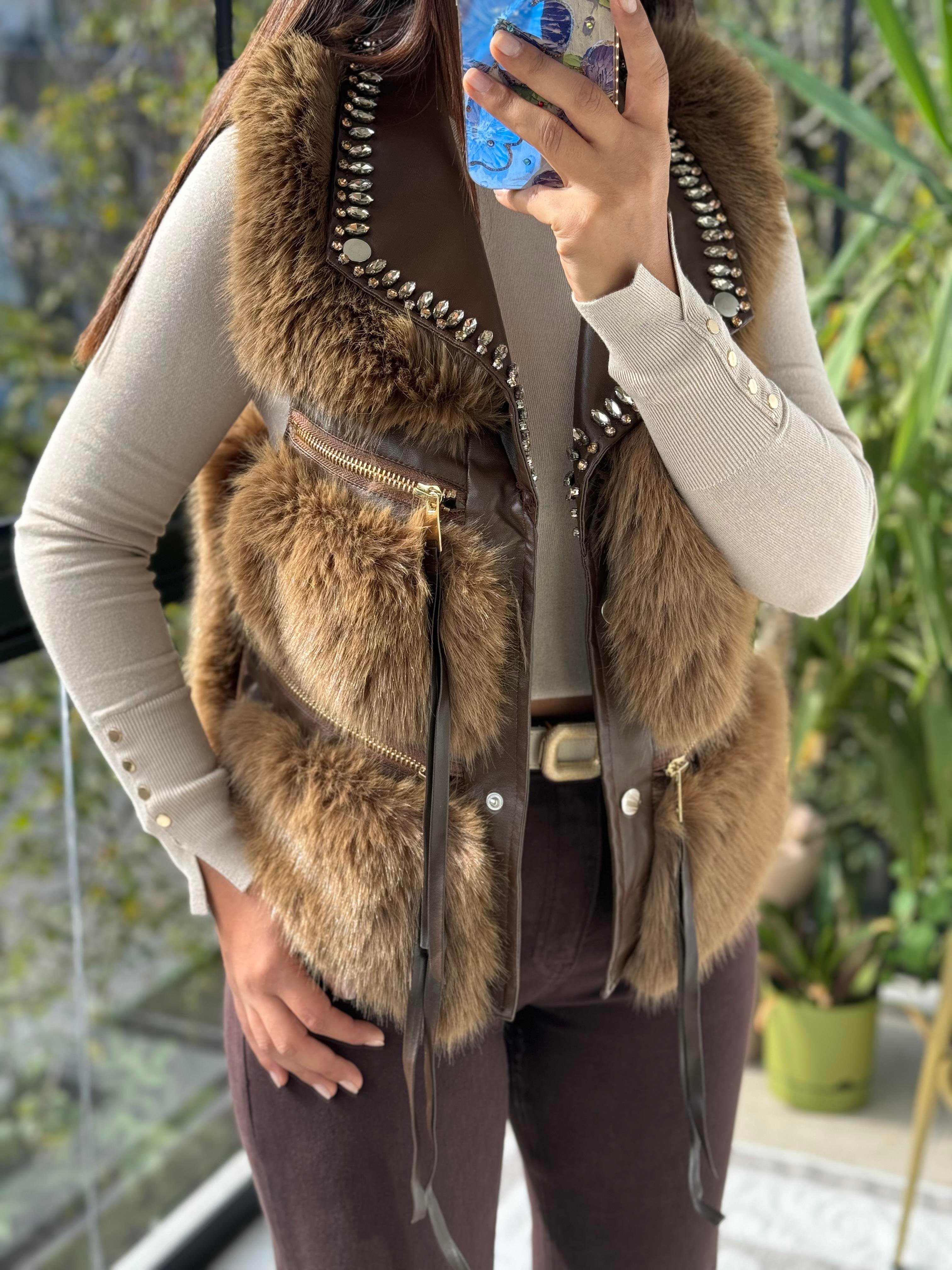 İthal Taşlı fermuarlı Kürklü Yelek Kahve