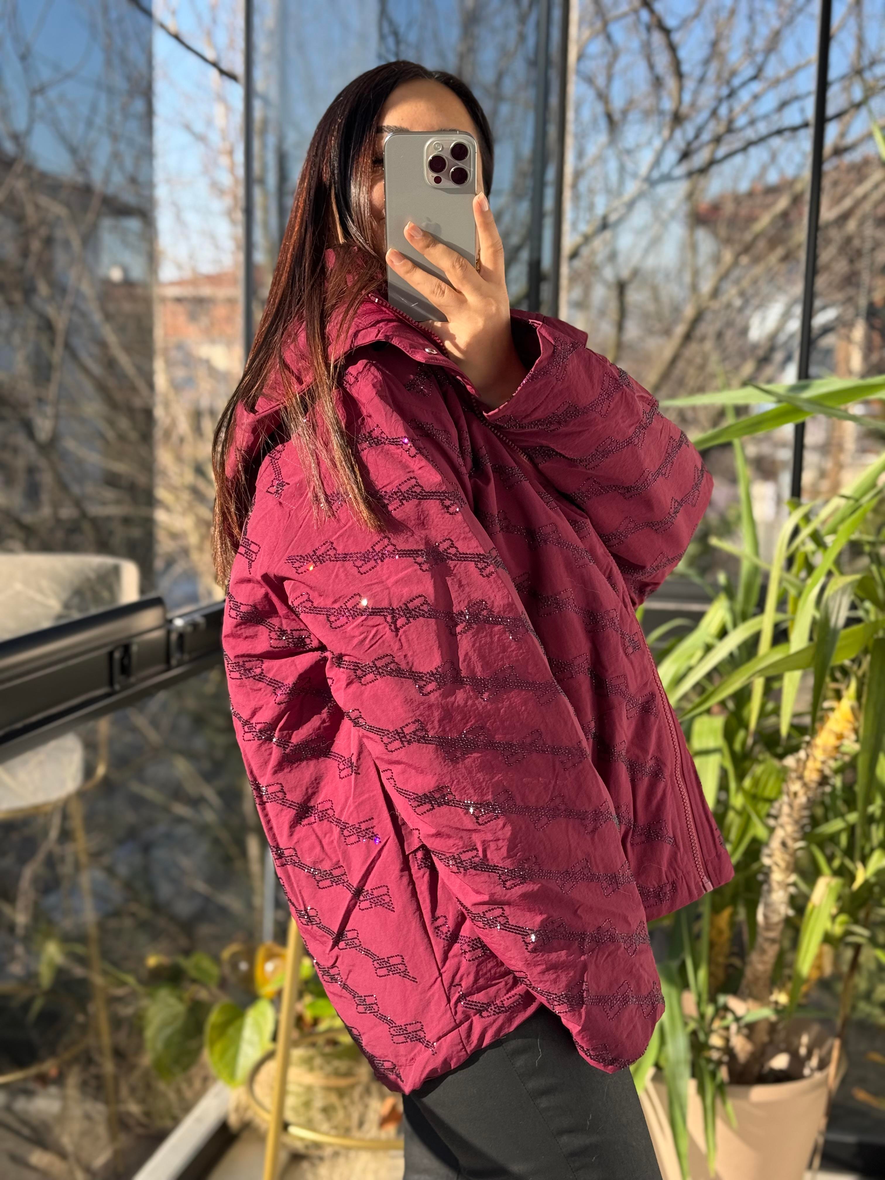 İthal Taşlı Şişme Mont Bordo