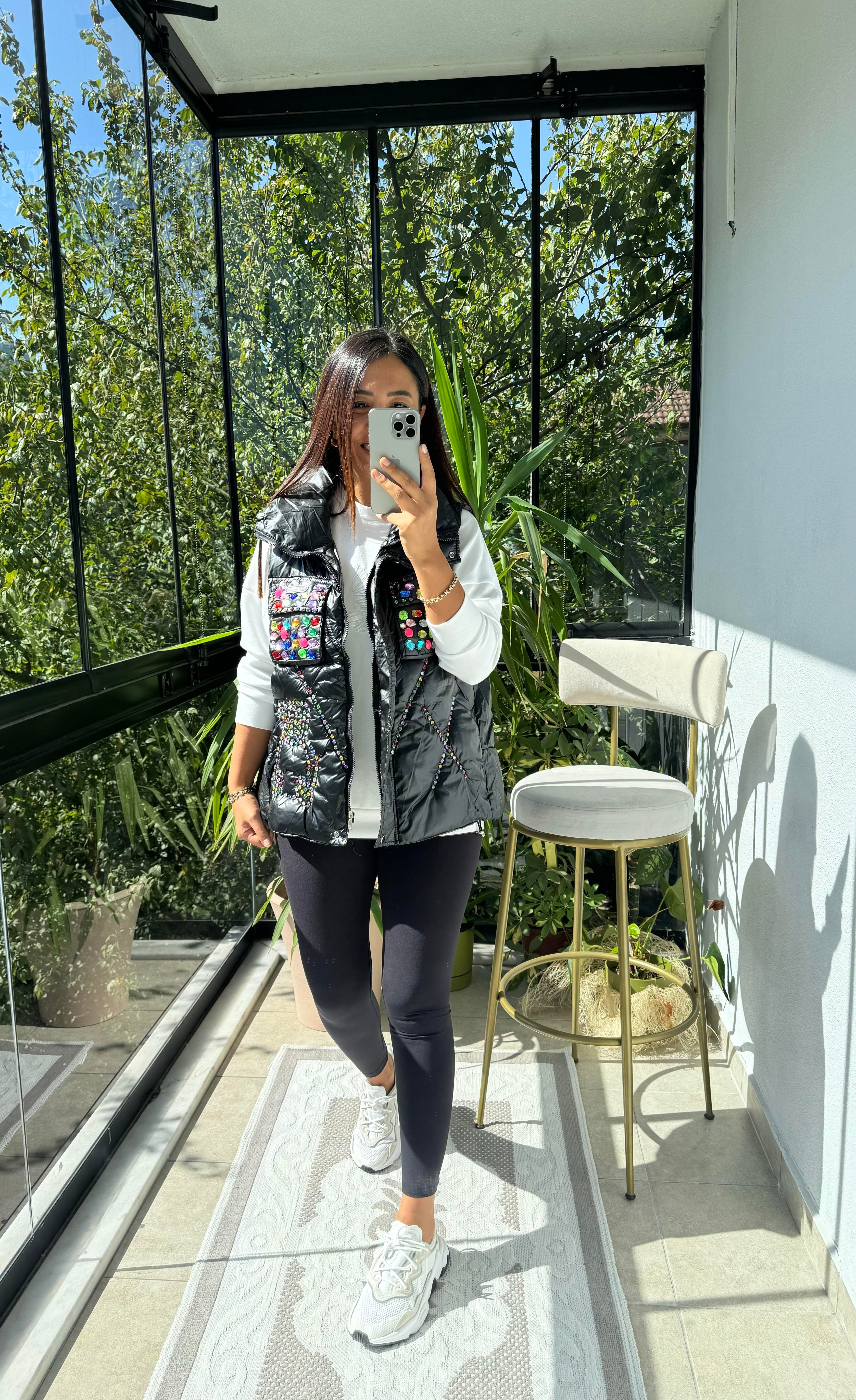 İthal Taşlı Şişme Yelek Siyah