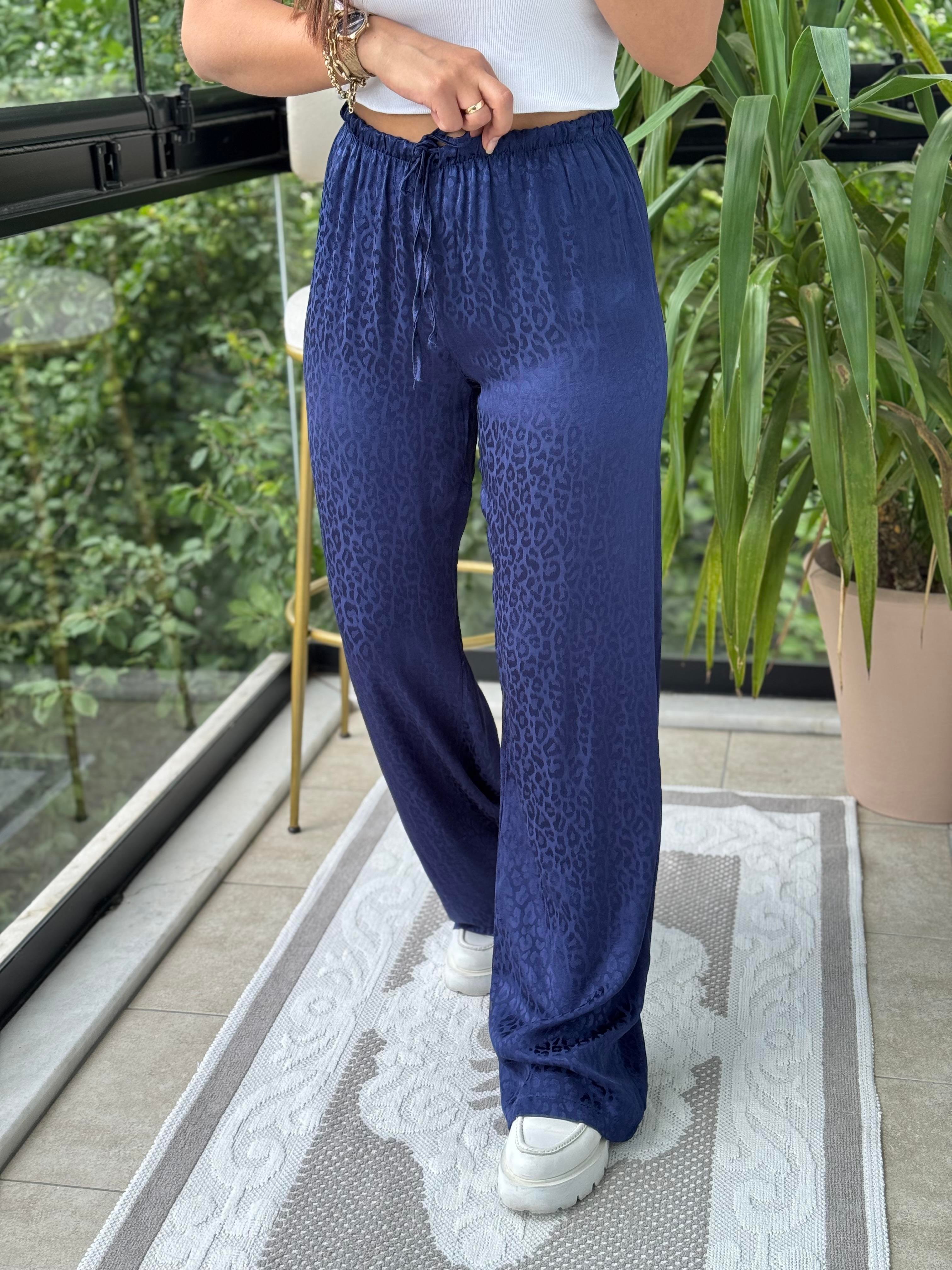 Jakarlı Bol Paça Pantolon Lacivert