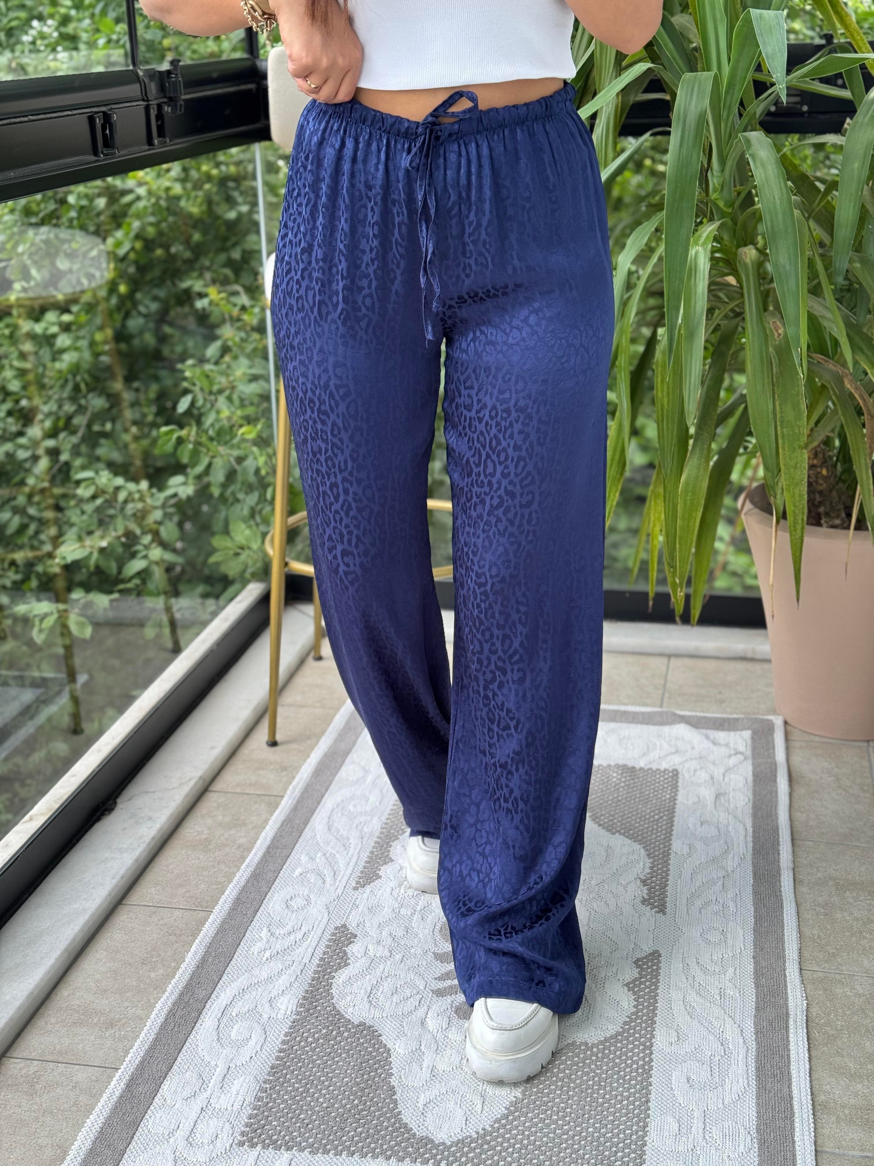 Jakarlı Bol Paça Pantolon Lacivert