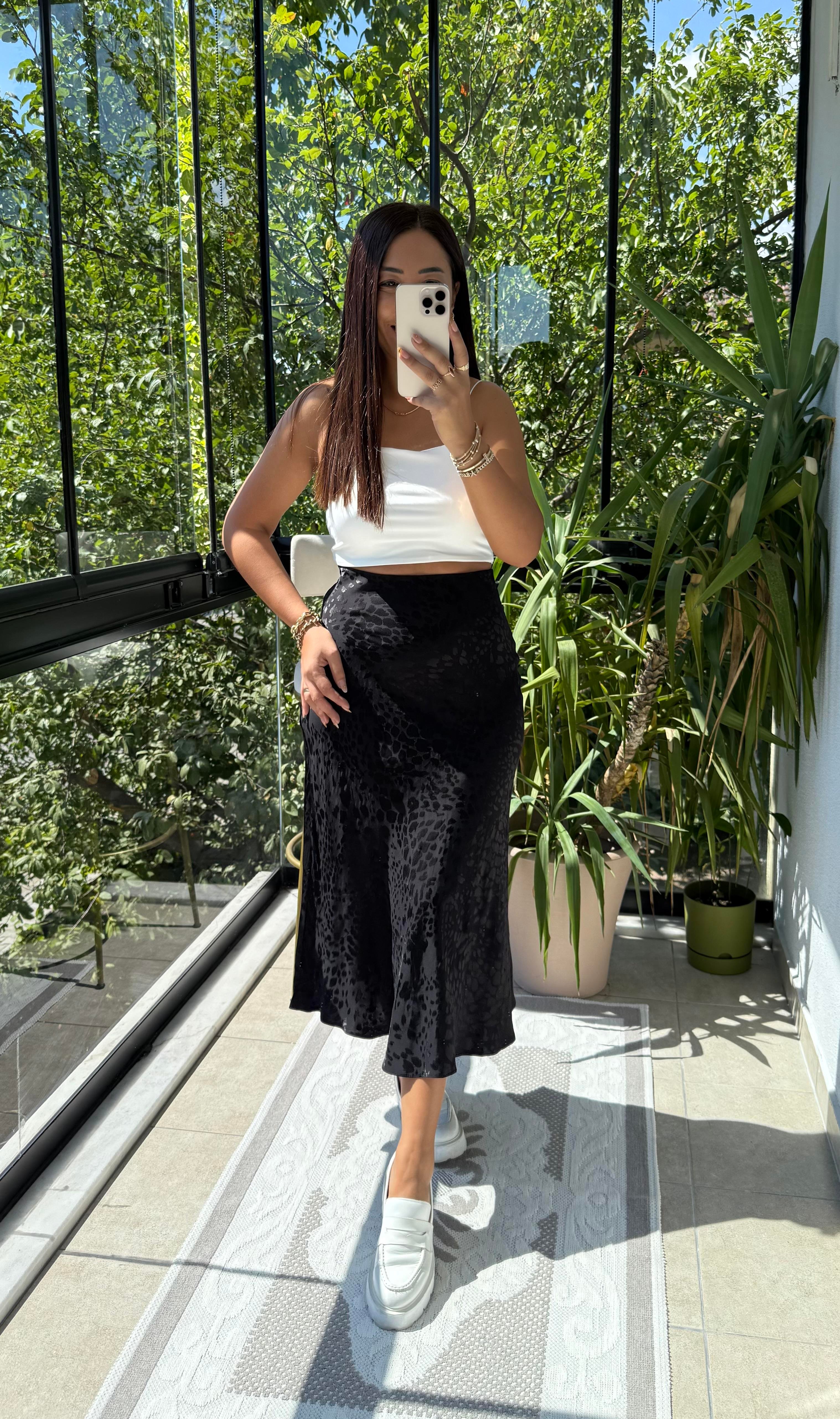 Jakarlı Saten Etek Siyah