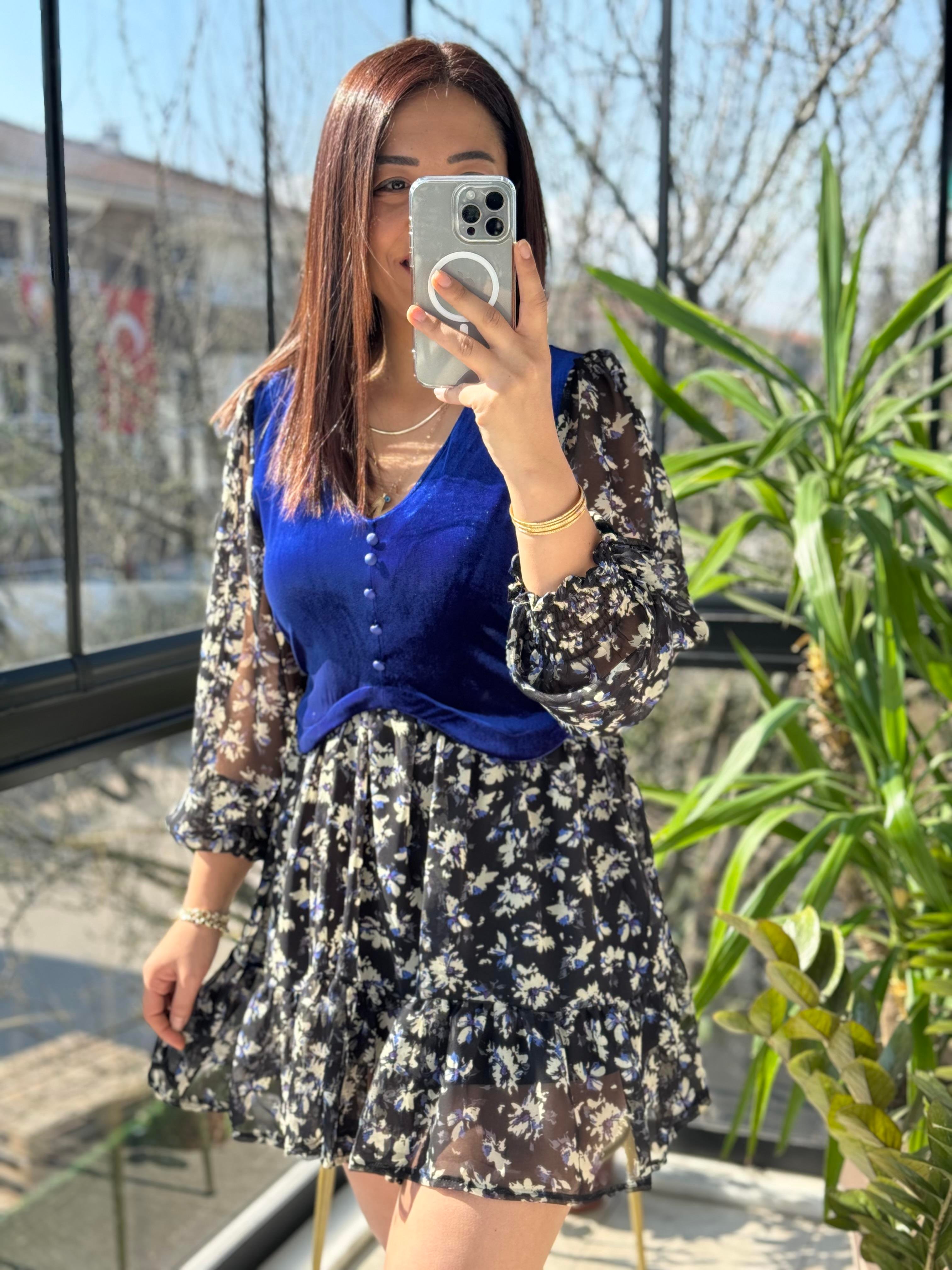 Kadife Detaylı Elbise Sax Mavi