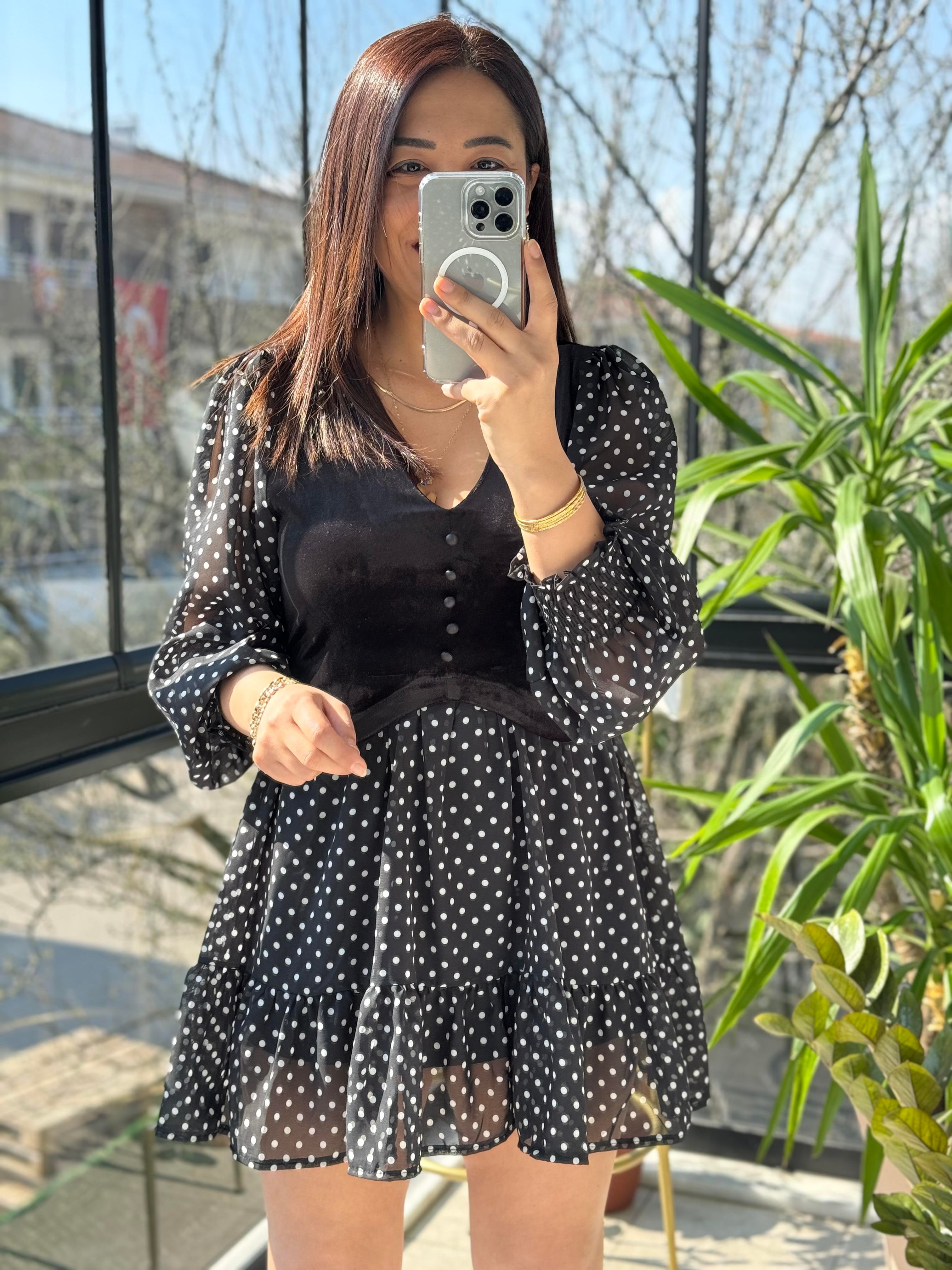 Kadife Detaylı Elbise Siyah