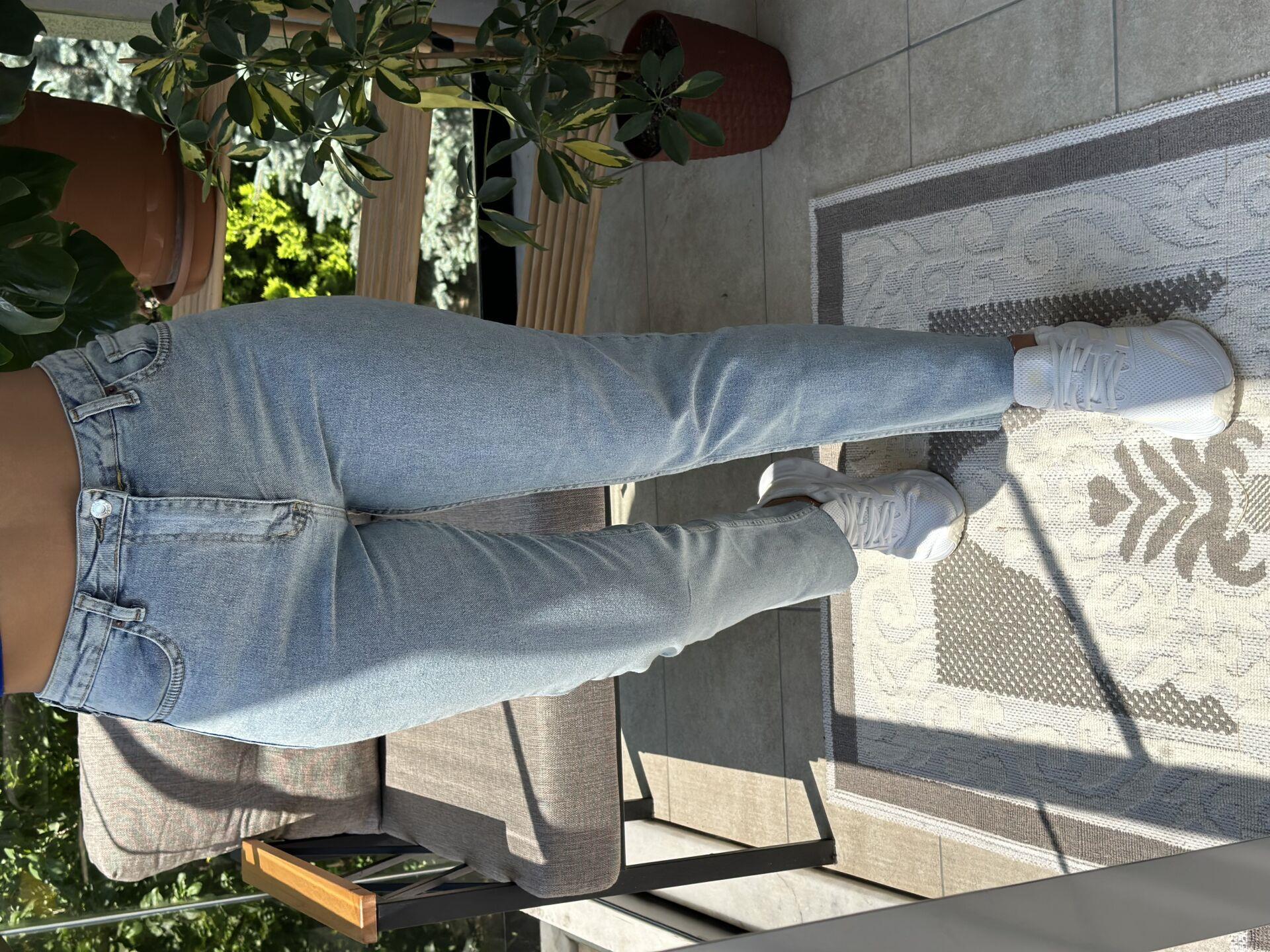 Kar yıkama Kesik Paça Bf Jean