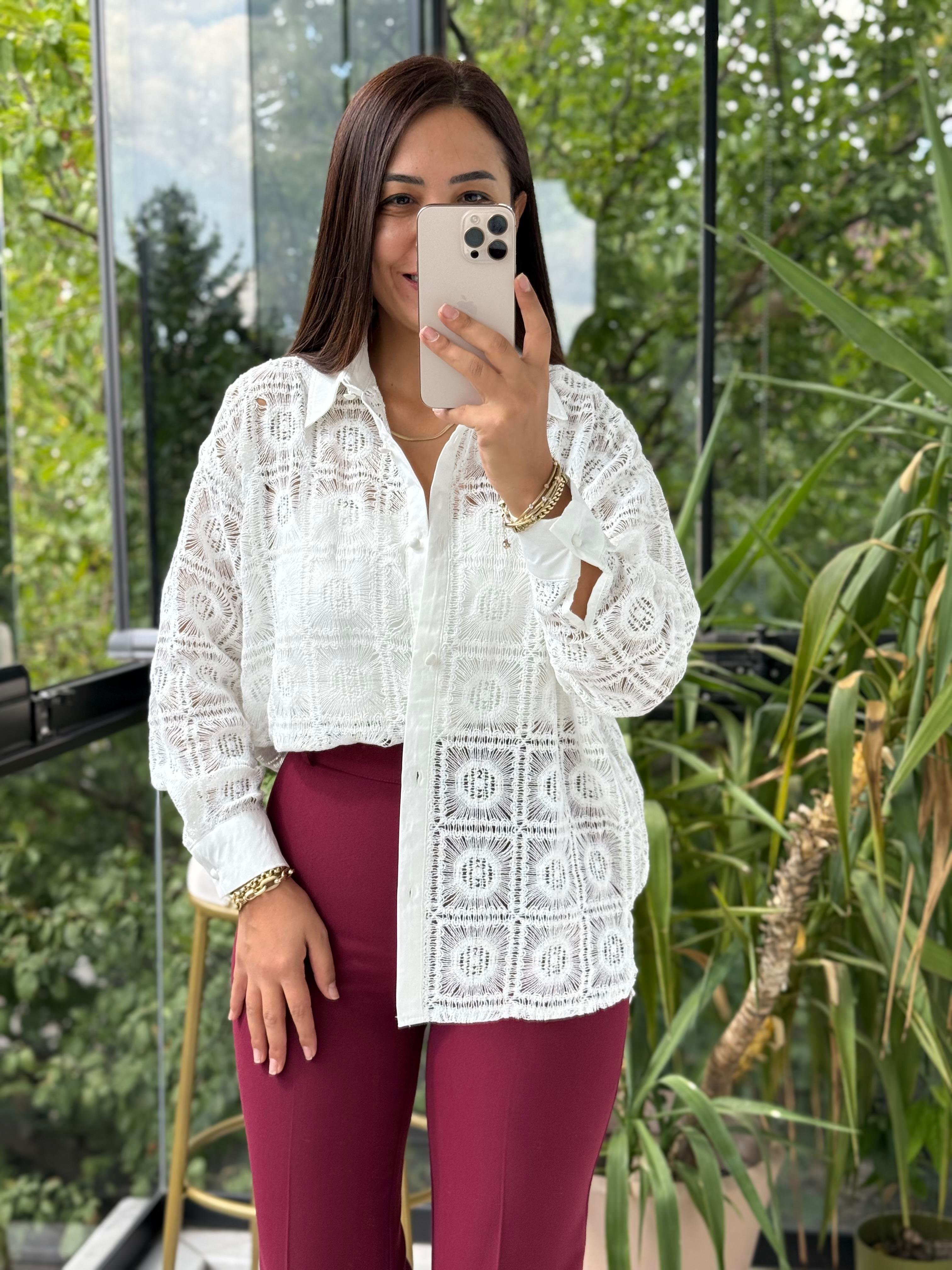 Kare Dantelli Gömlek Beyaz