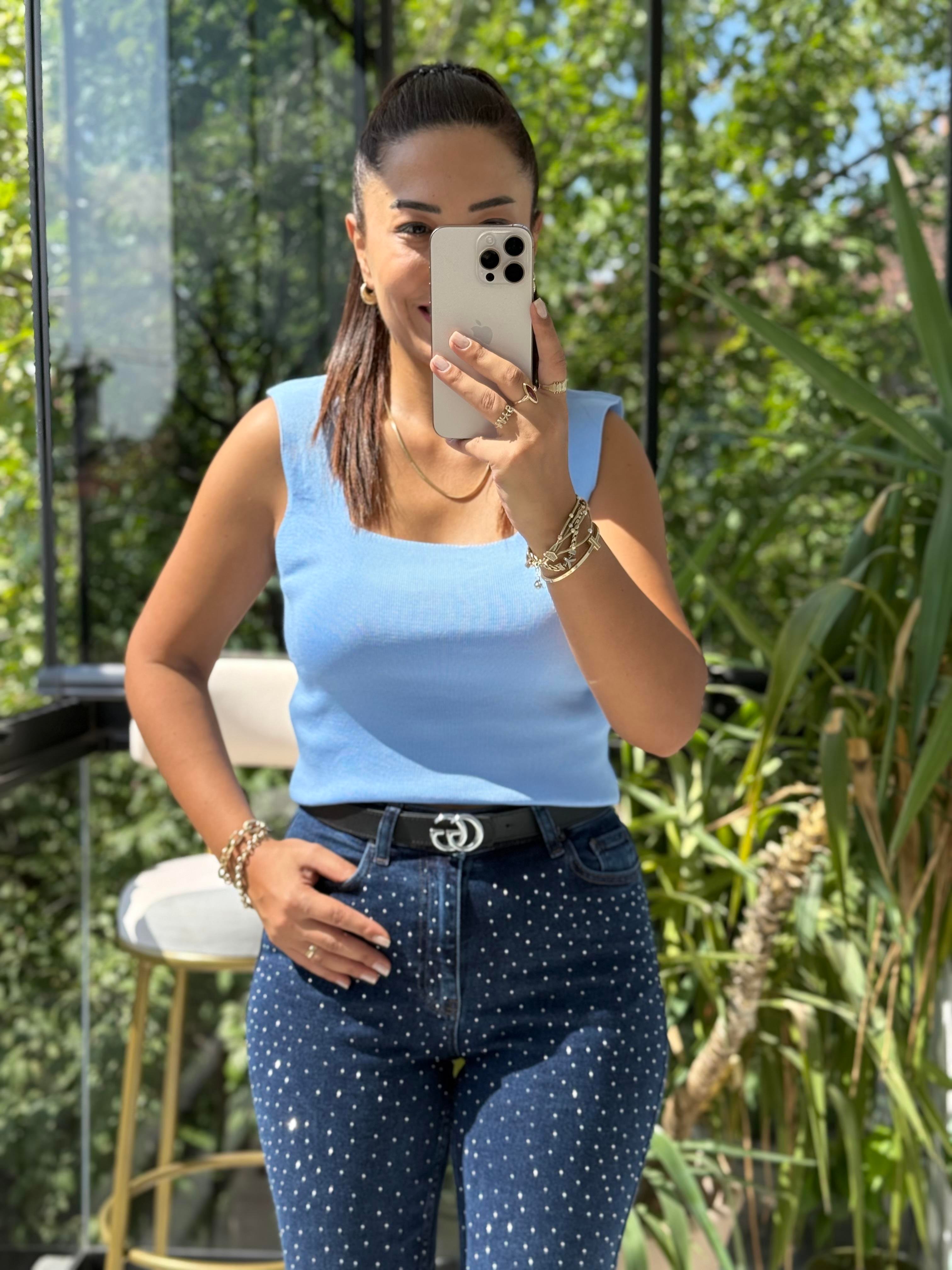 Kare Yaka Atlet Bebe Mavisi